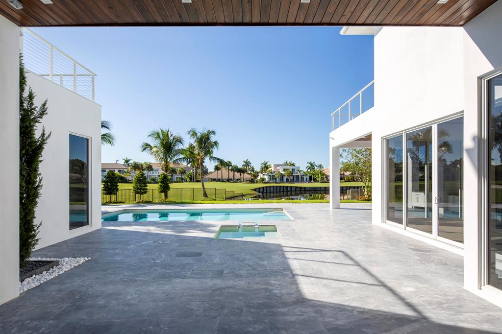 ST ANDREWS COUNTRY CLUB - Residential