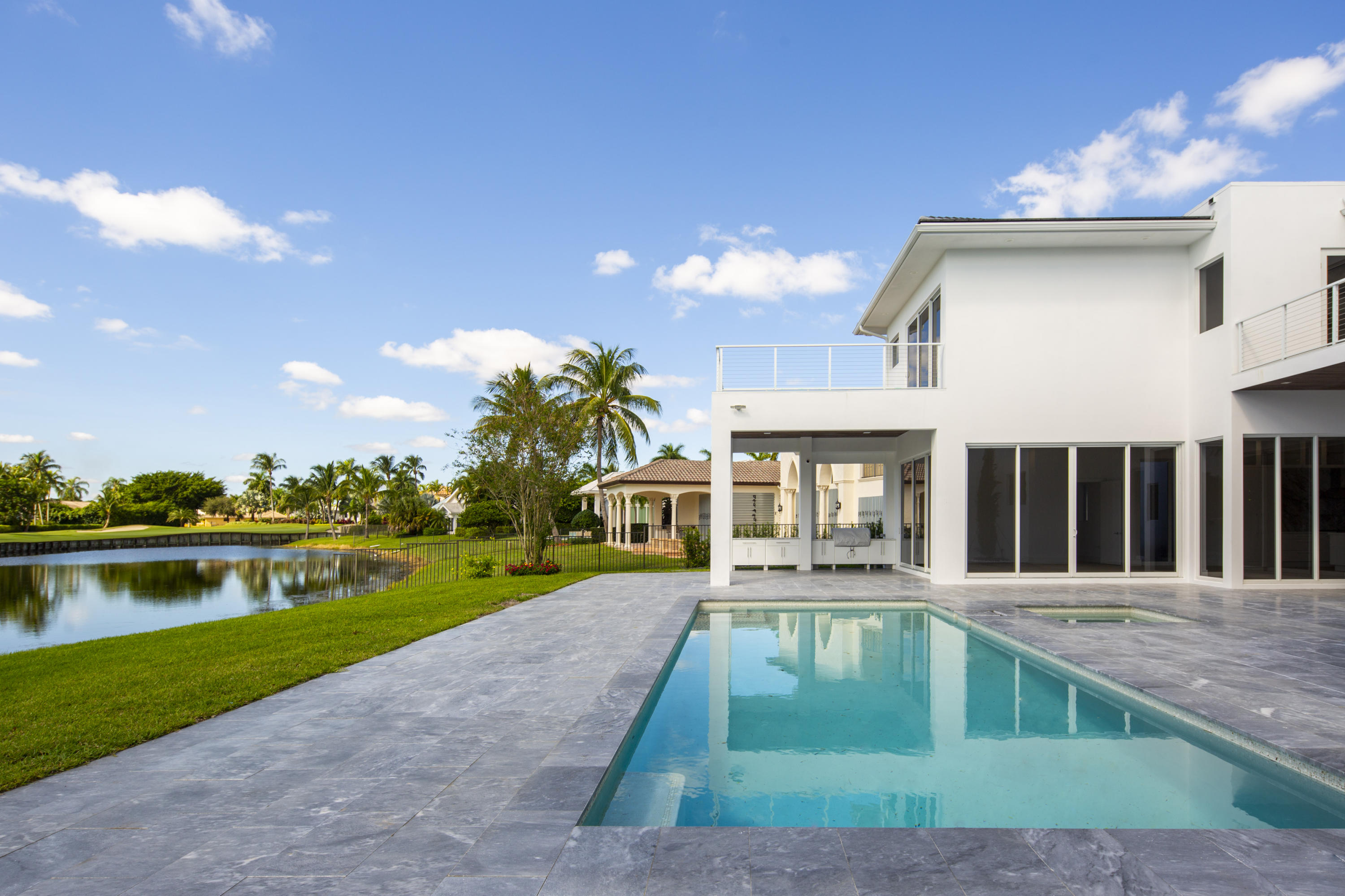 ST ANDREWS COUNTRY CLUB - Residential