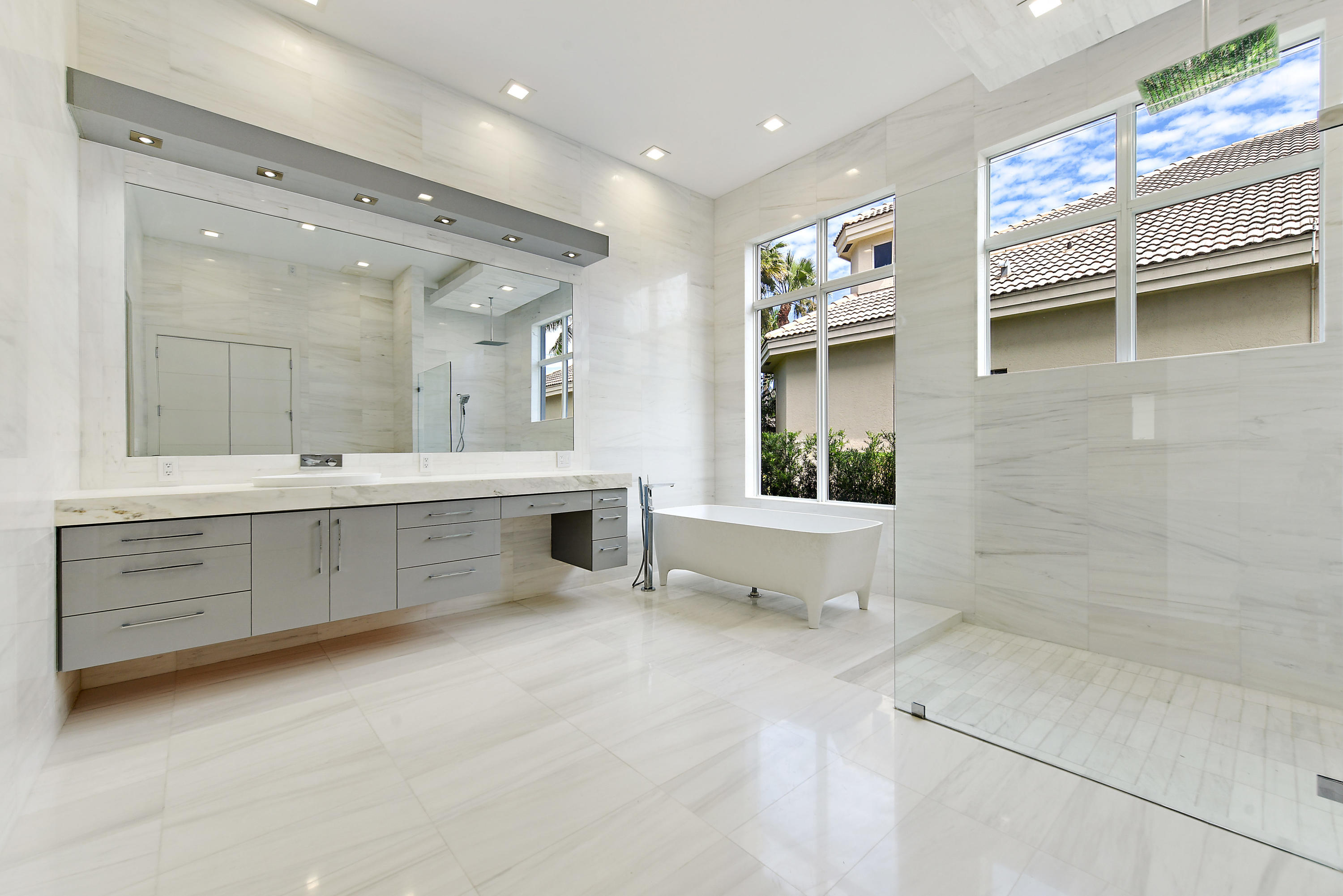 ST ANDREWS COUNTRY CLUB - Residential