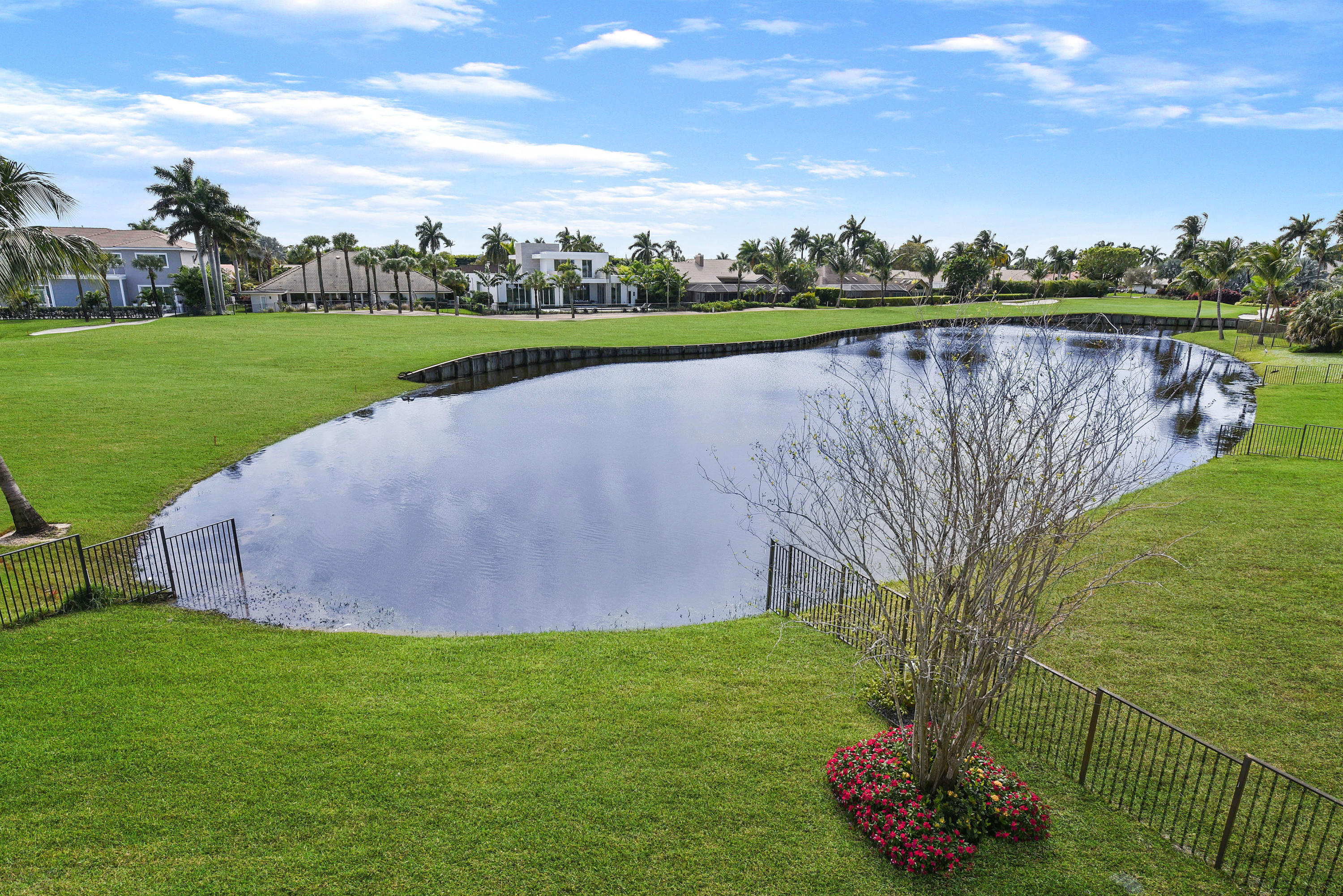 ST ANDREWS COUNTRY CLUB - Residential