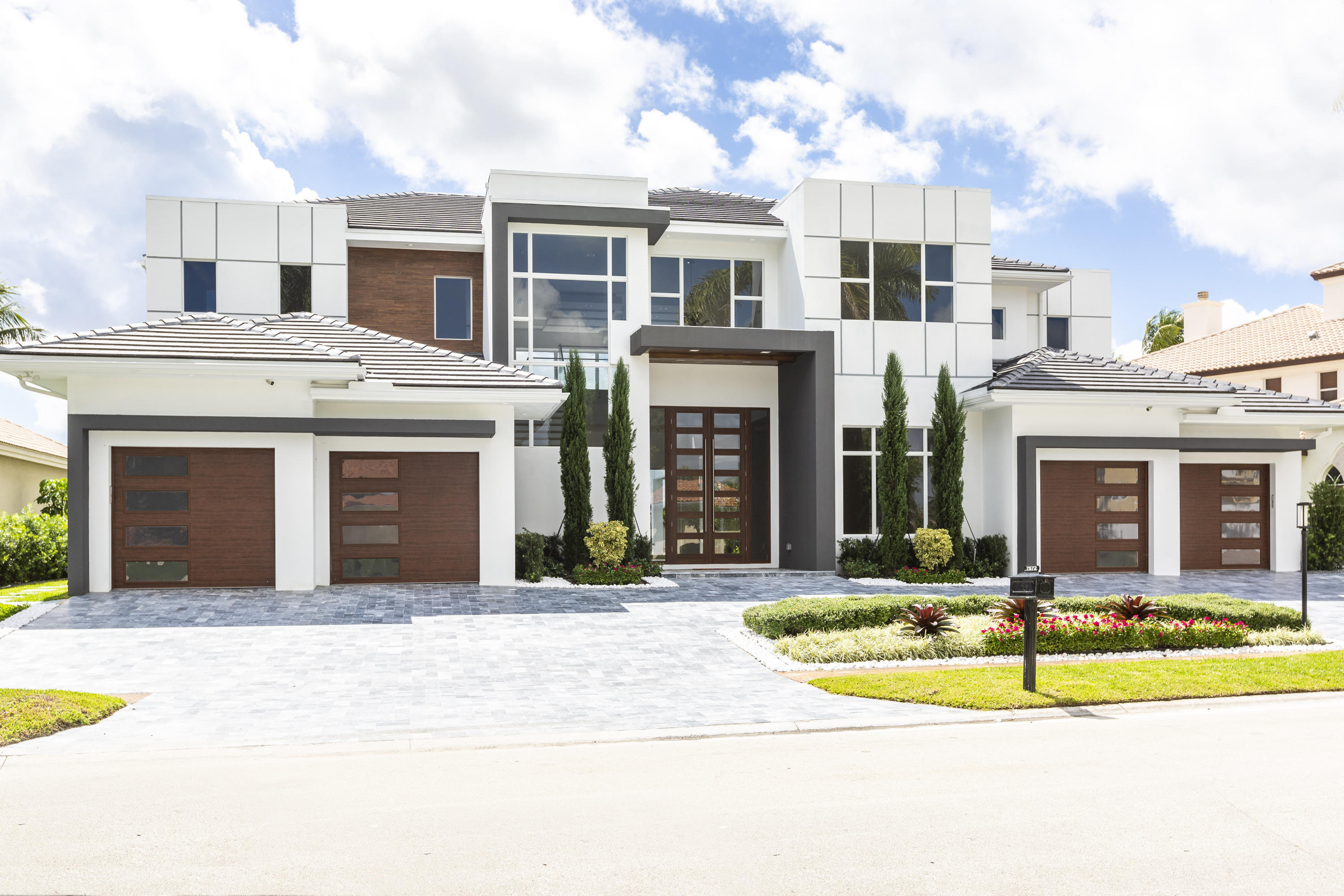 ST ANDREWS COUNTRY CLUB - Residential