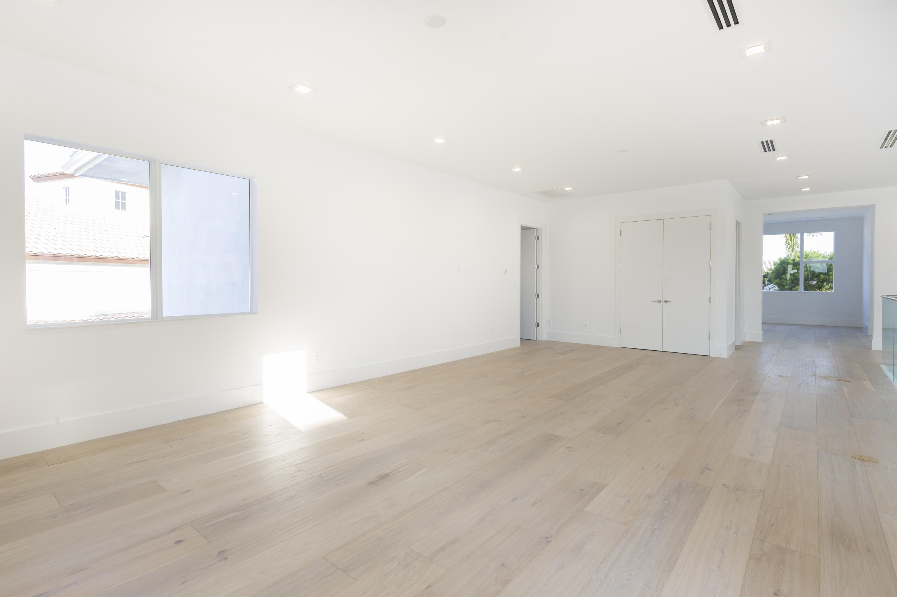 ST ANDREWS COUNTRY CLUB - Residential