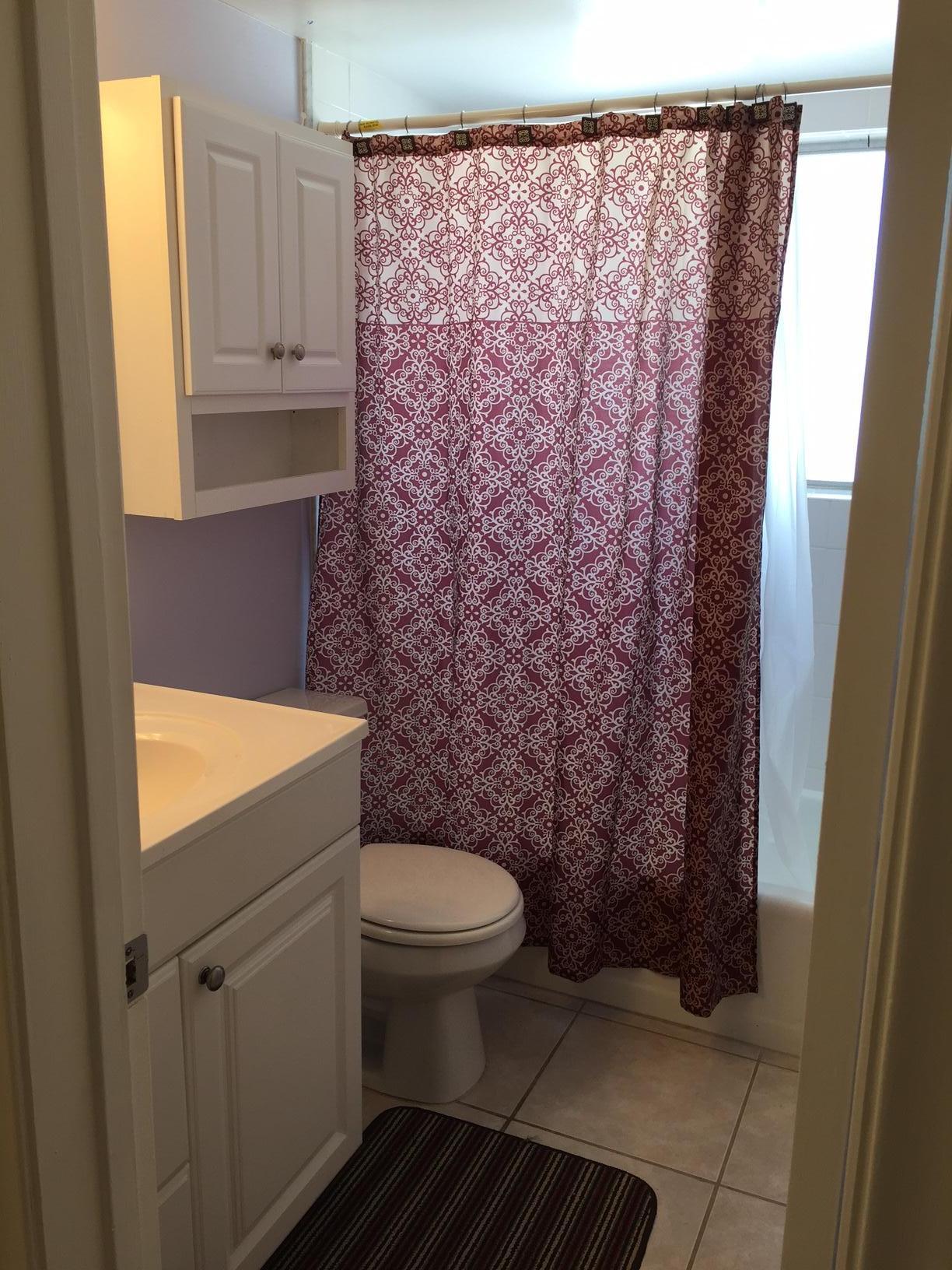 MURRY HILLS APT BLDG CONDO - Residential Lease