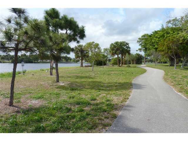 MURRY HILLS APT BLDG CONDO - Residential Lease