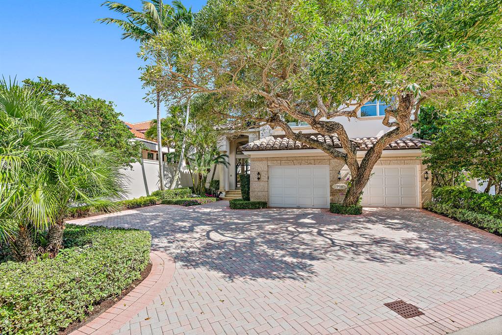 Seven Hundred Ocean Drive - Residential