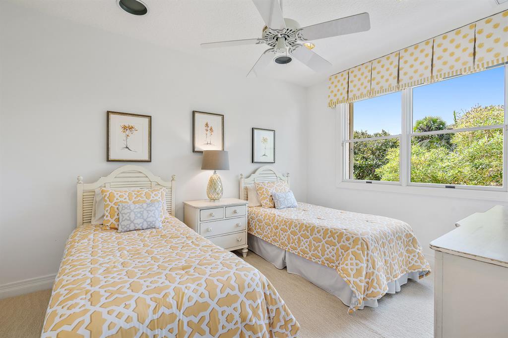 Seven Hundred Ocean Drive - Residential