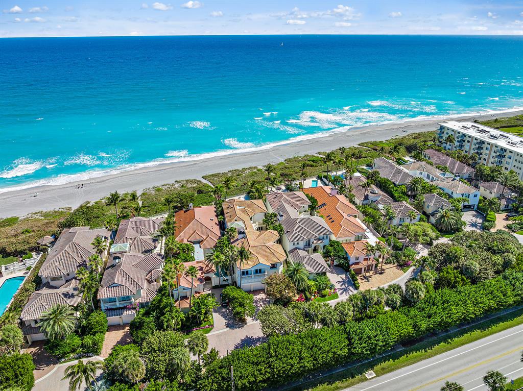 Seven Hundred Ocean Drive - Residential