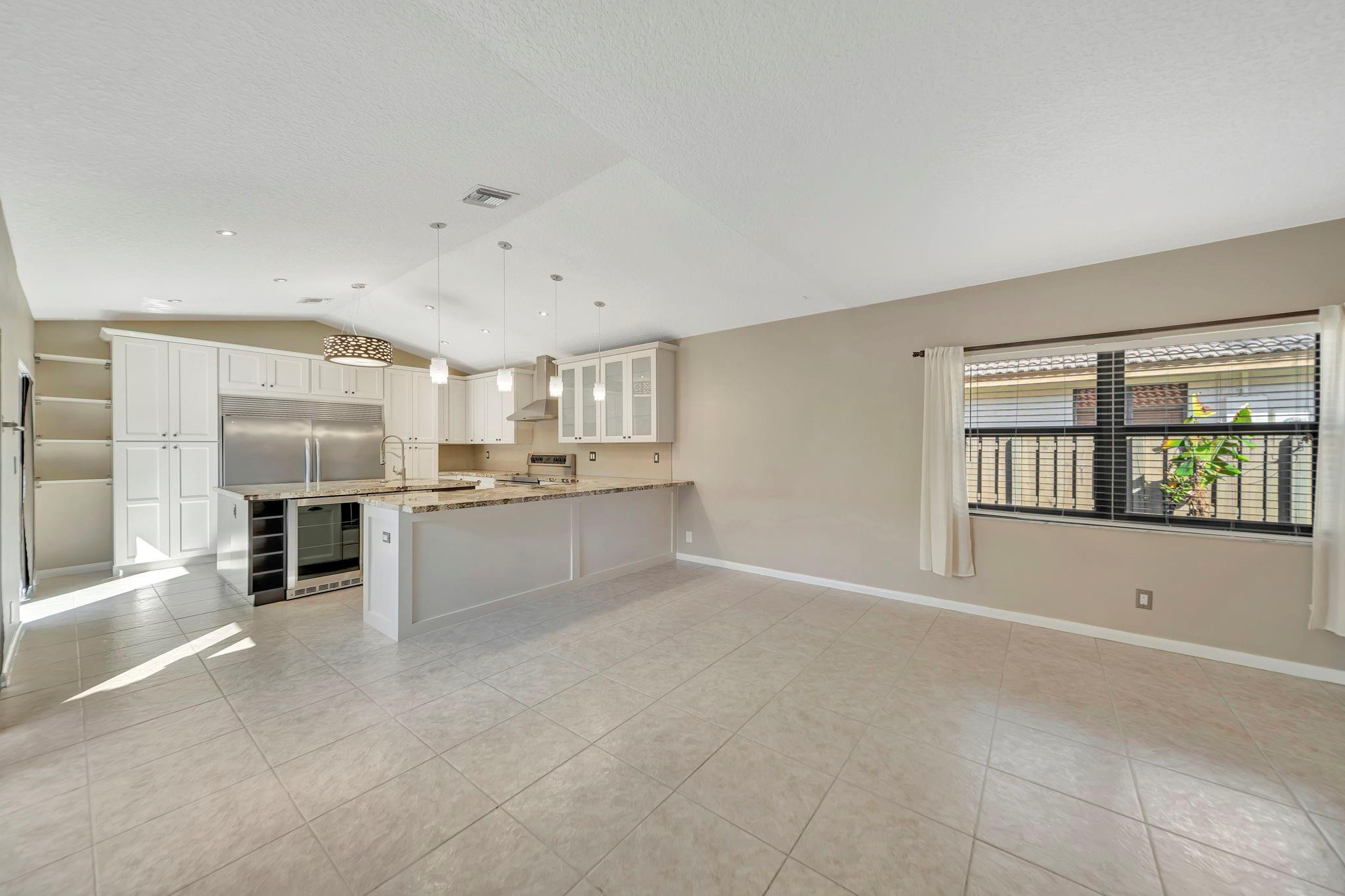 OAKBROOK/HIDDEN HAMMOCKS - Residential