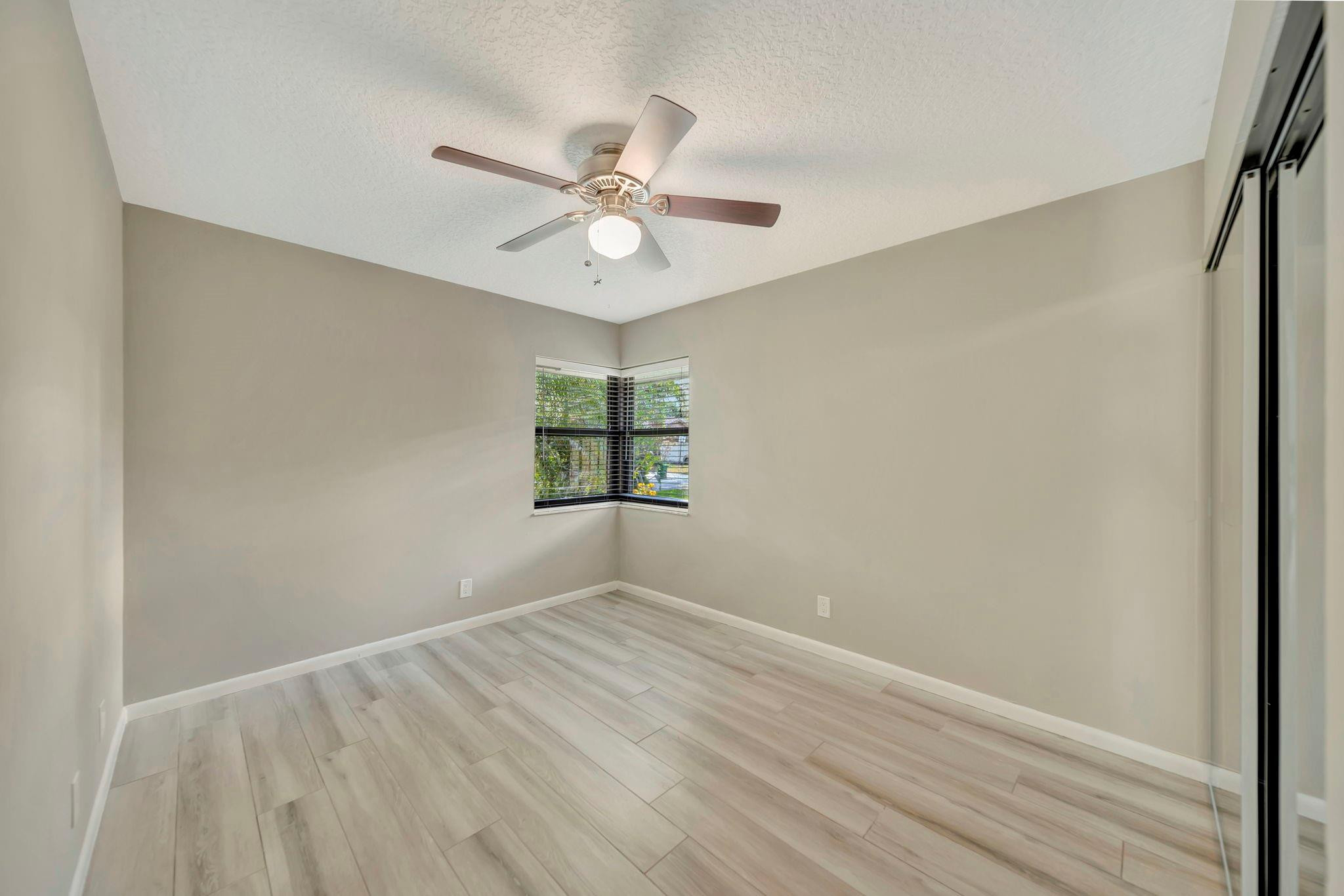 OAKBROOK/HIDDEN HAMMOCKS - Residential