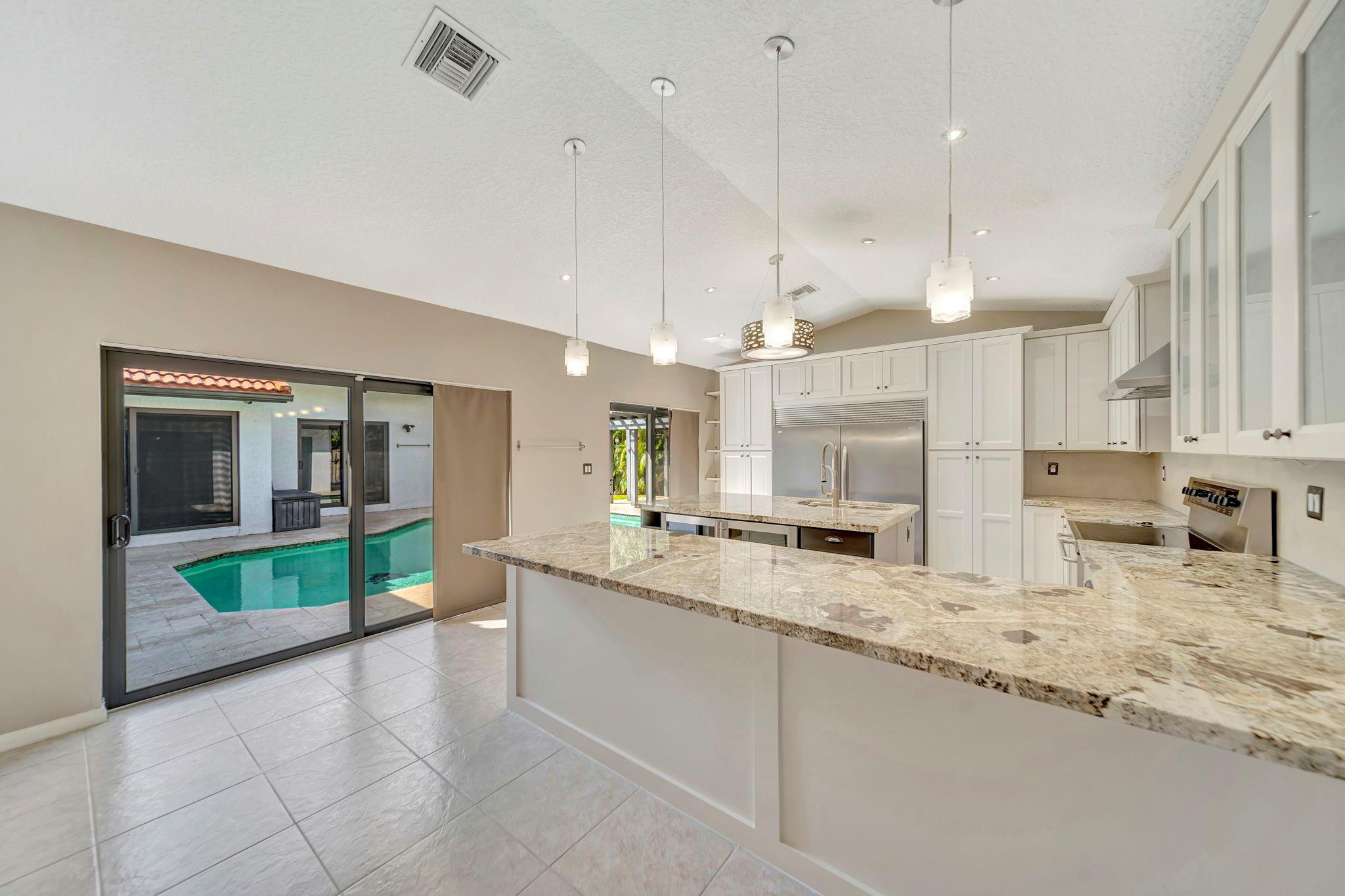 OAKBROOK/HIDDEN HAMMOCKS - Residential