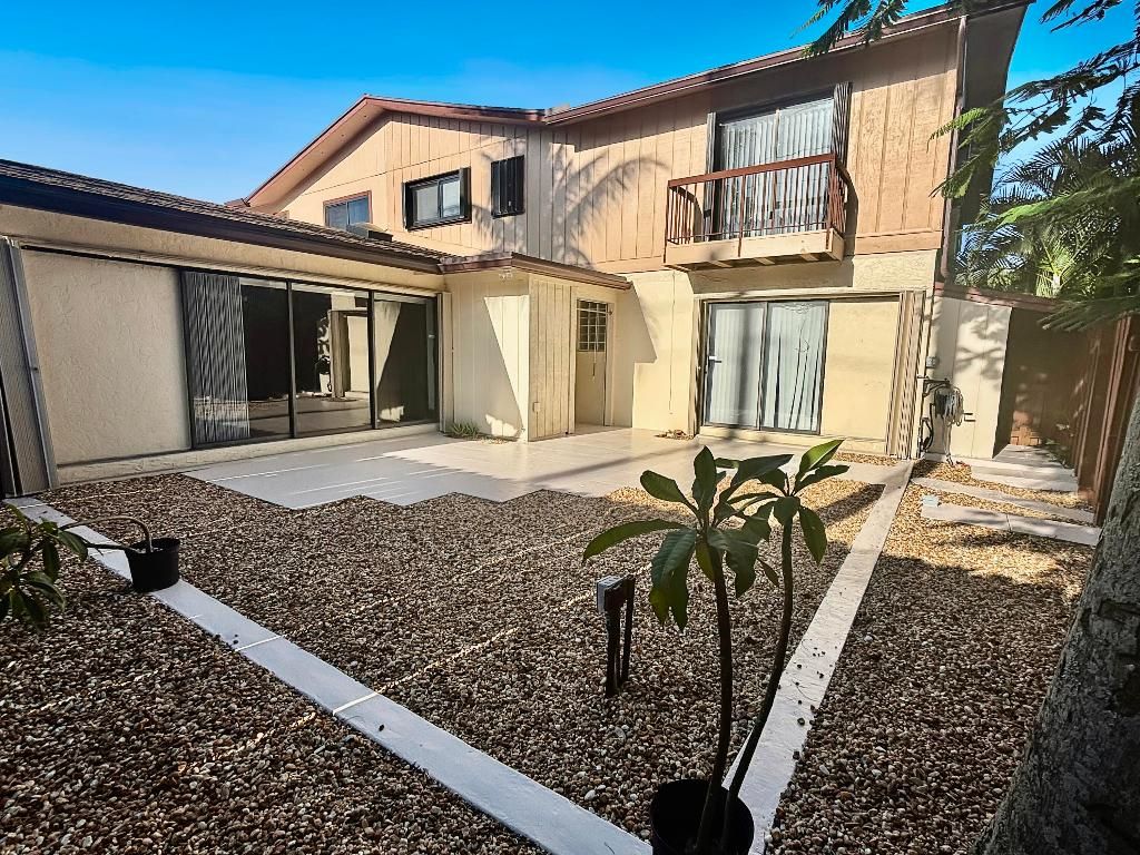 Photo of 4208 N Landar Drive #4208, Lake Worth, FL 33463 (MLS # R11153413)