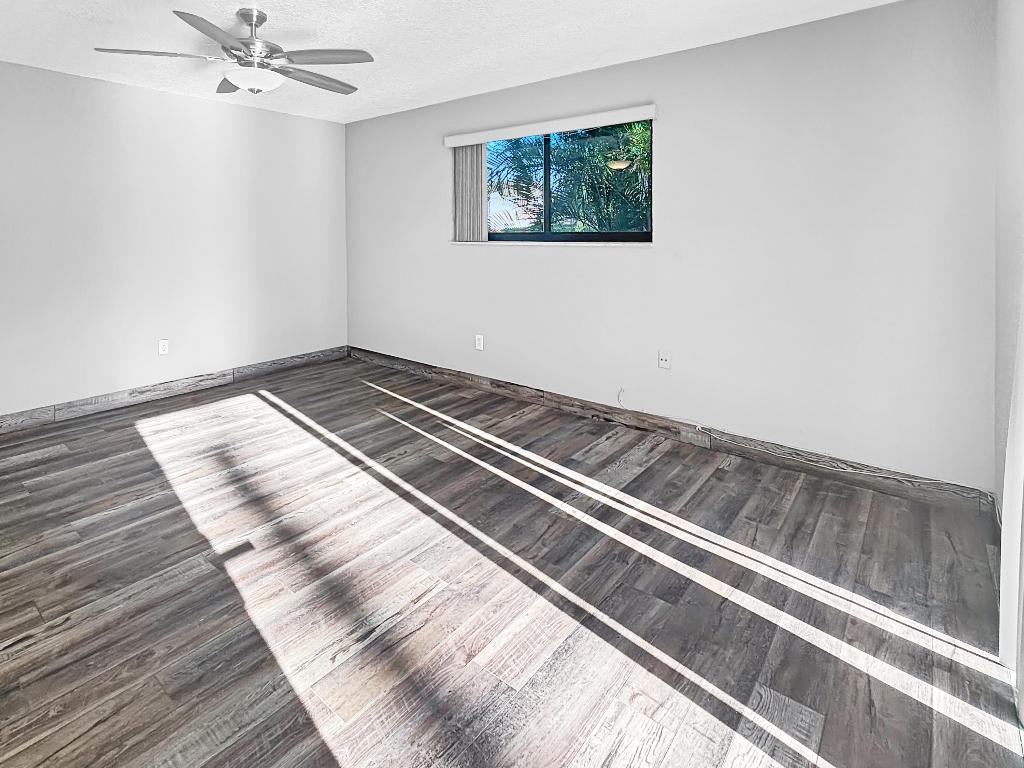 COUNTRYSIDE TOWNHOMES 3 - Residential