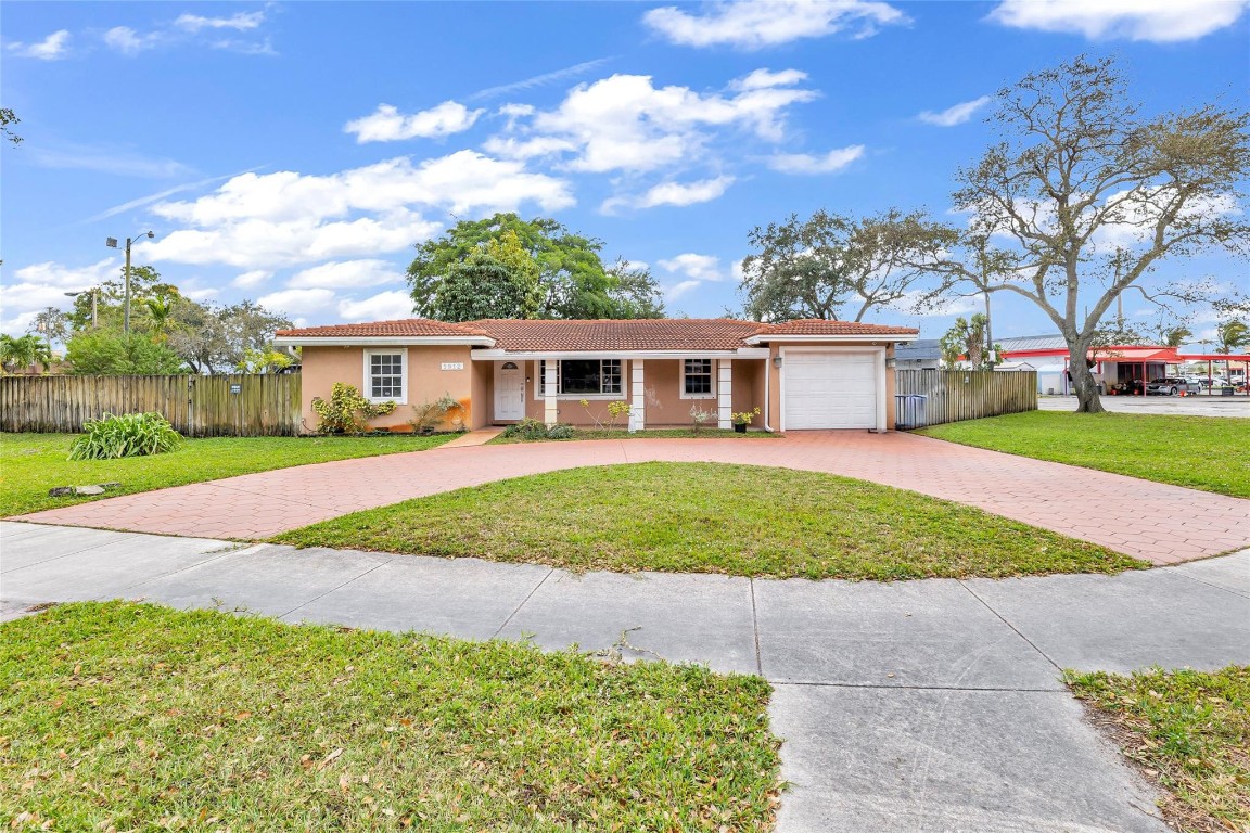 Hollywood Beach Gardens 1 - Land