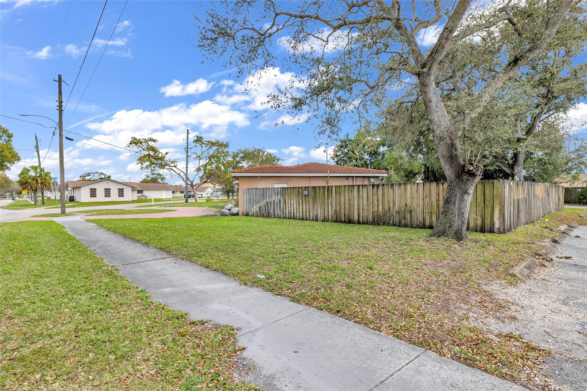 Hollywood Beach Gardens 1 - Land