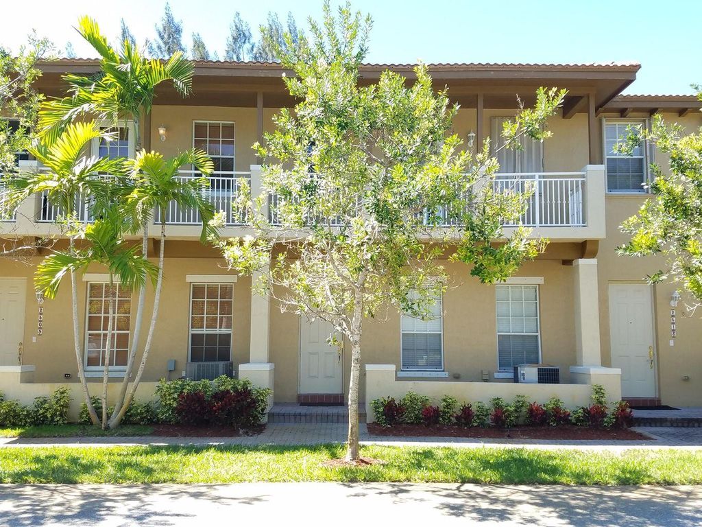 Photo of 2511 NW 4th Court, Boynton Beach, FL 33426 (MLS # R10949822)