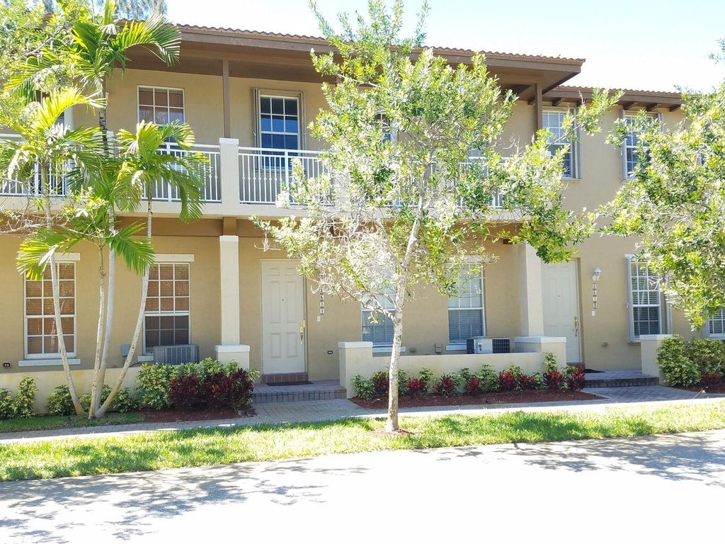 Photo of 2511 NW 4th Court, Boynton Beach, FL 33426 (MLS # R10949822)