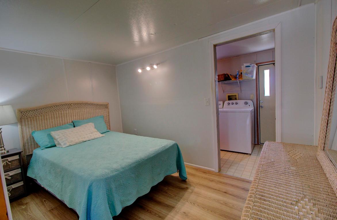 ANCIENT OAKS RV RESORT NO II - Residential