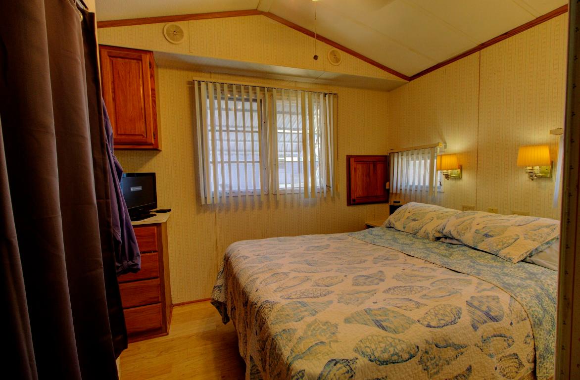 ANCIENT OAKS RV RESORT NO II - Residential