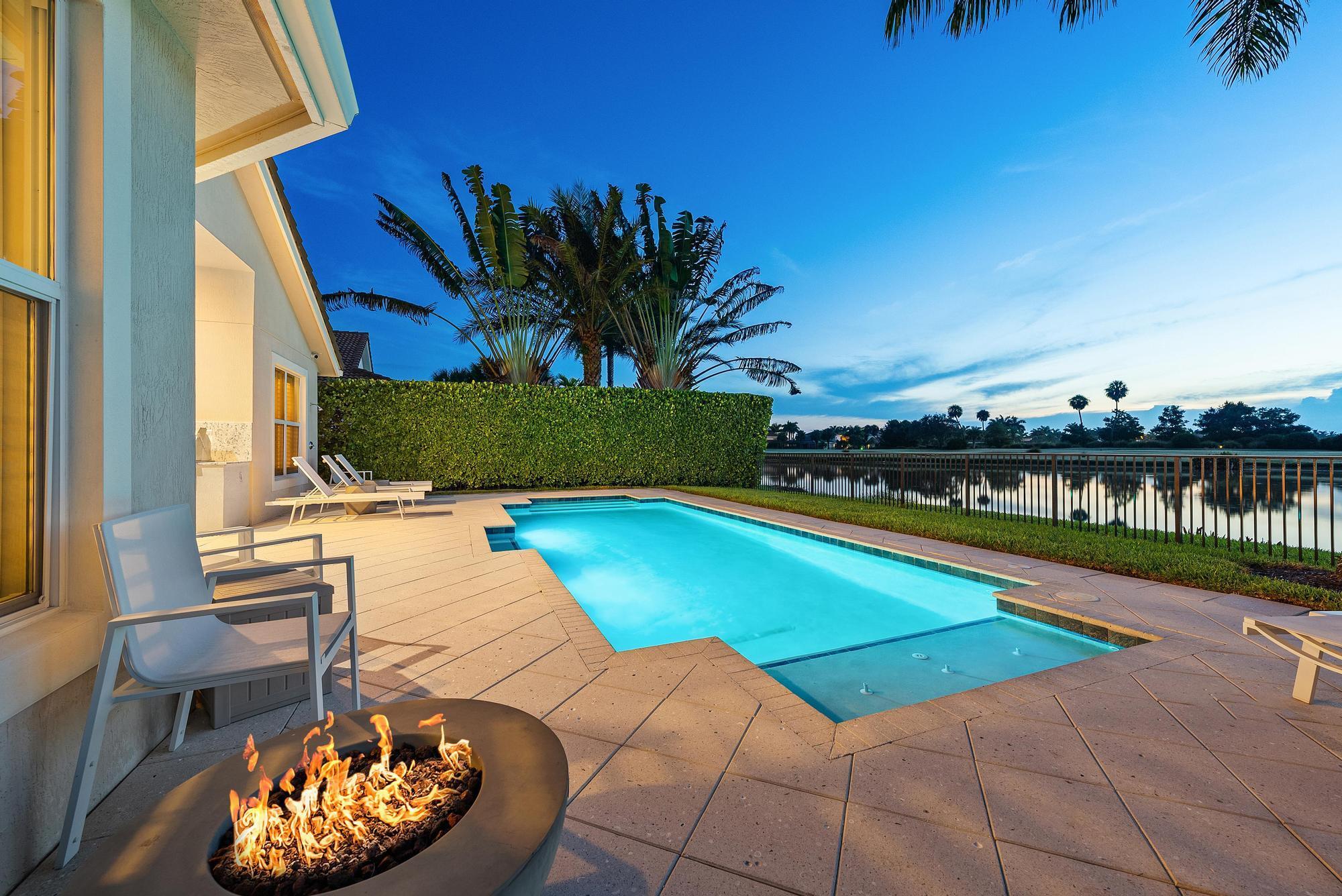 517 Carrara Court