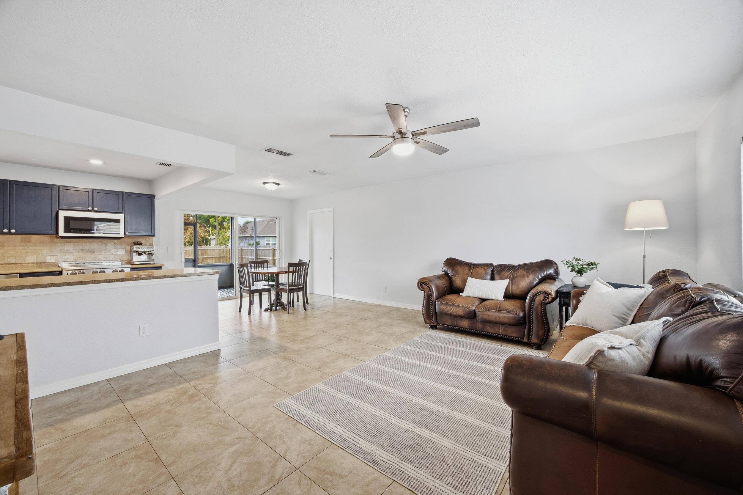 PORT ST LUCIE SECTION 2 - Residential