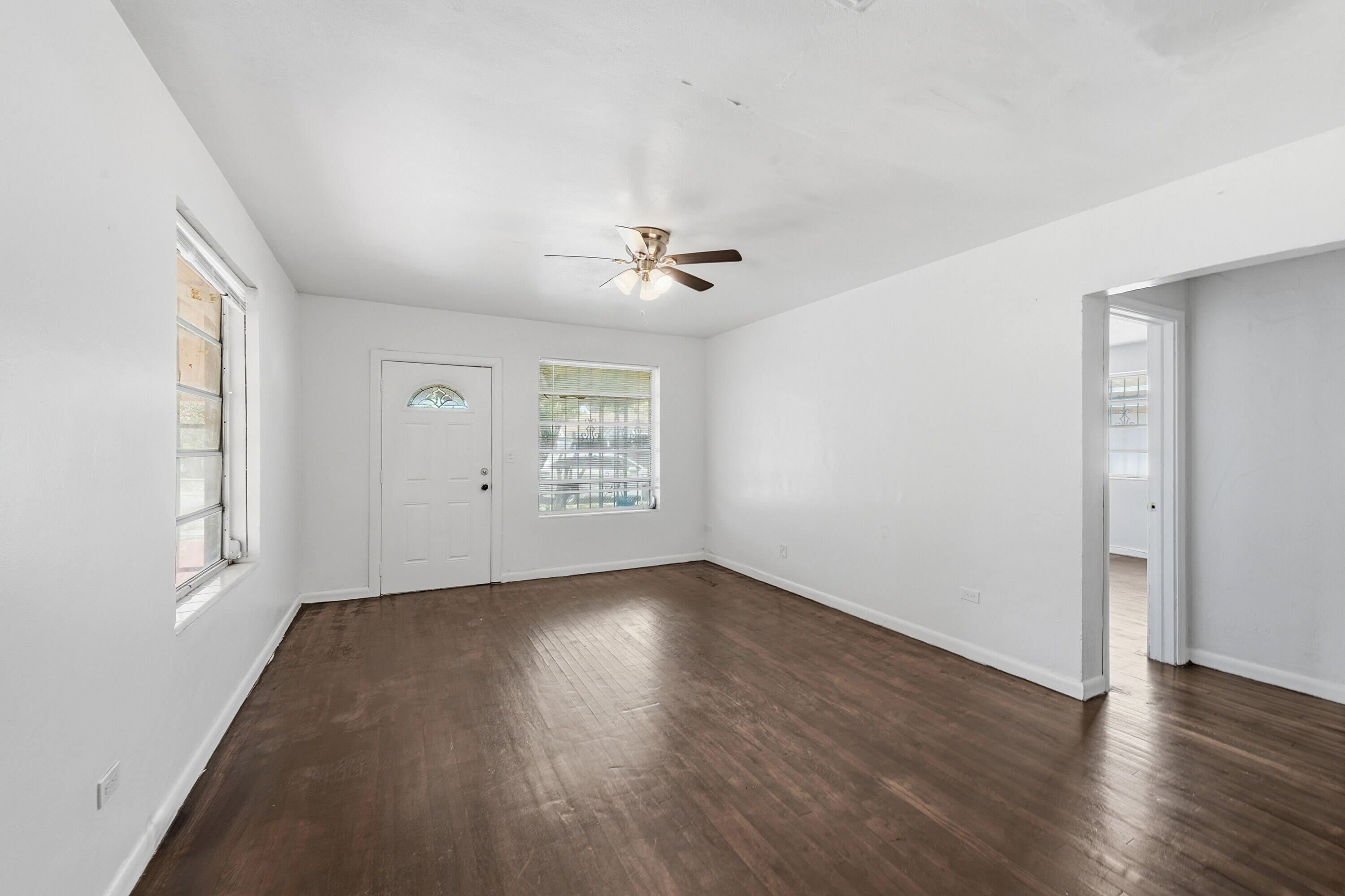 STEPHEN MANOR - Residential