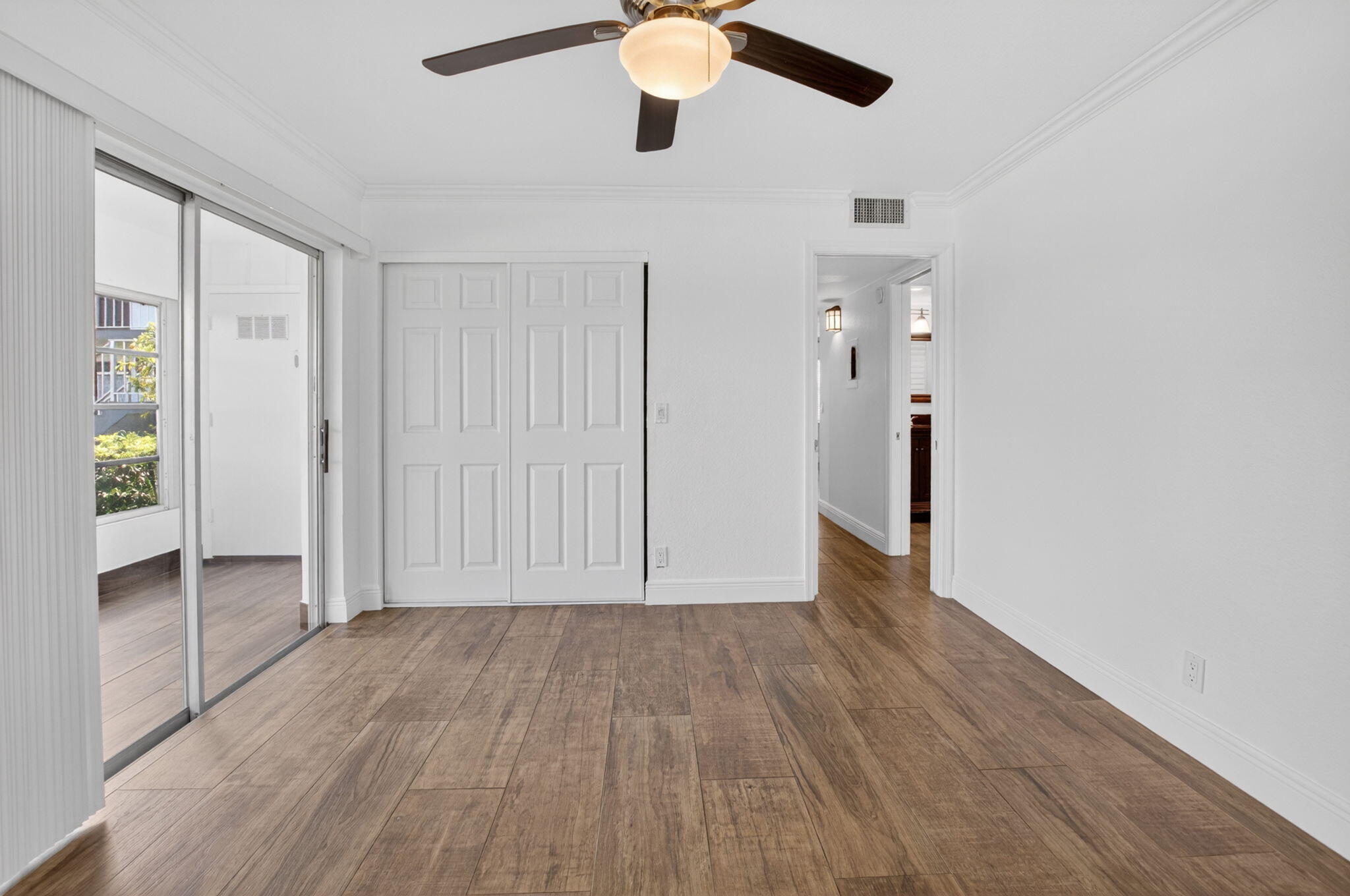 KINGS POINT - Residential