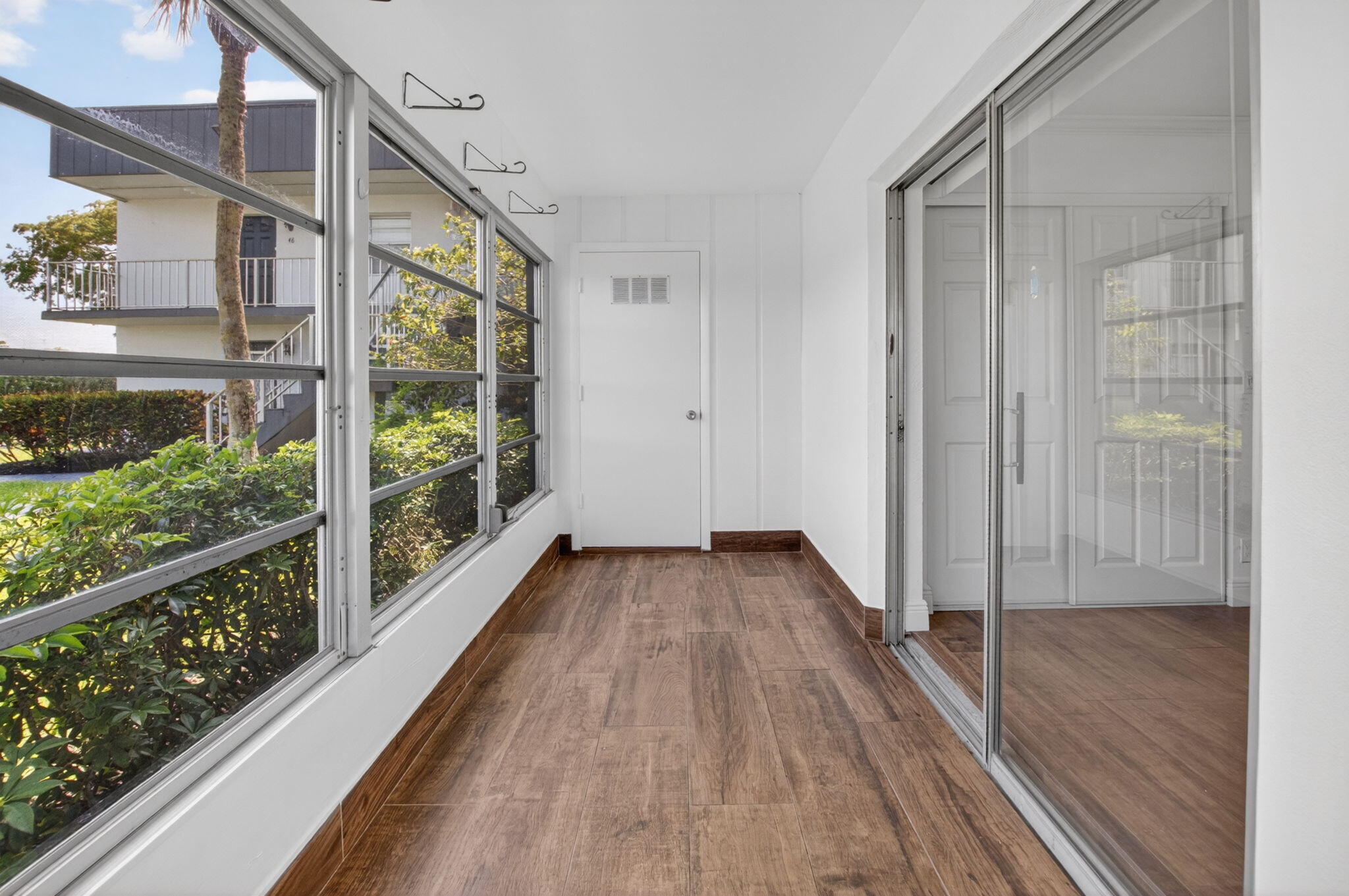 KINGS POINT - Residential