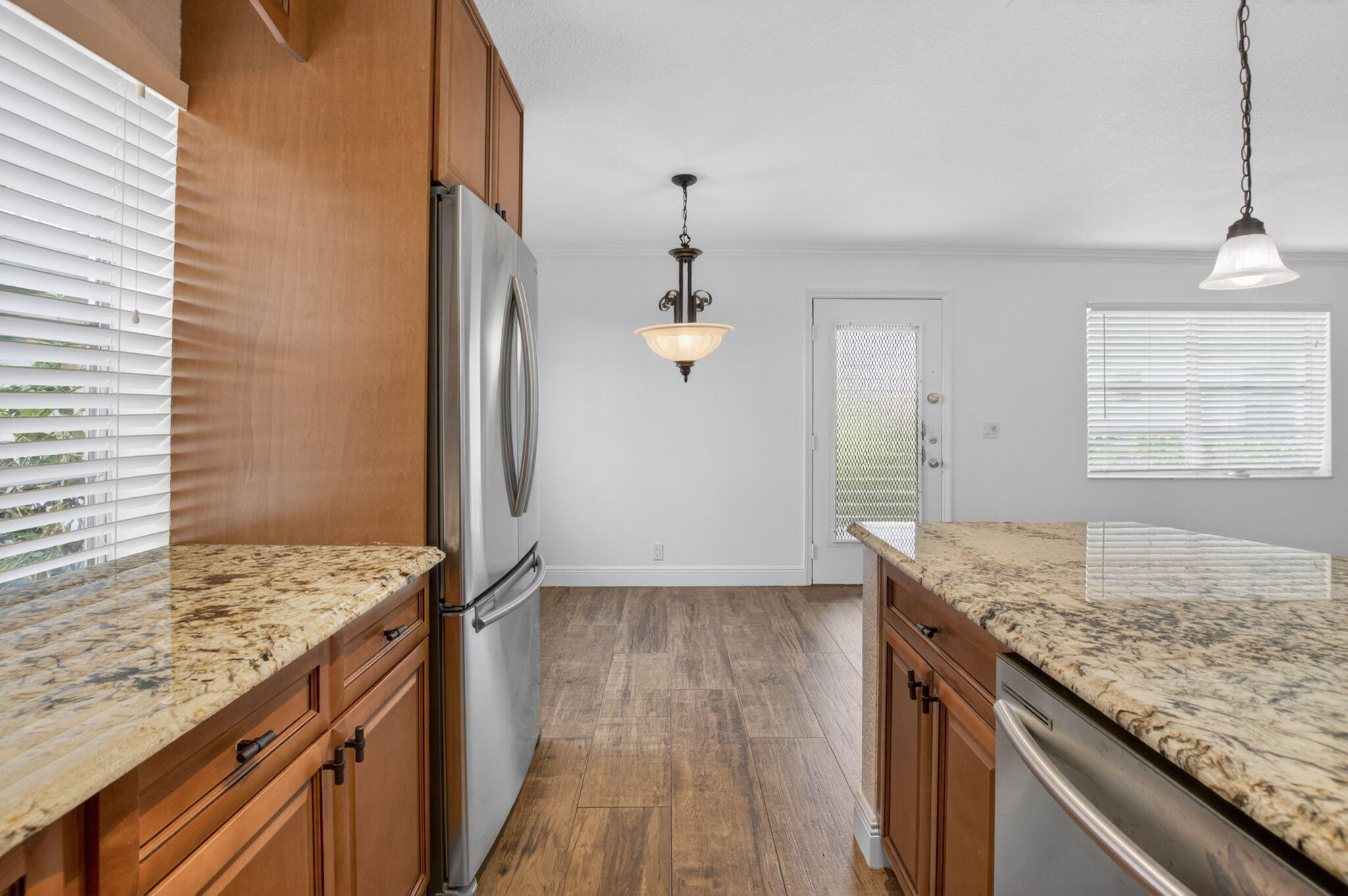 KINGS POINT - Residential