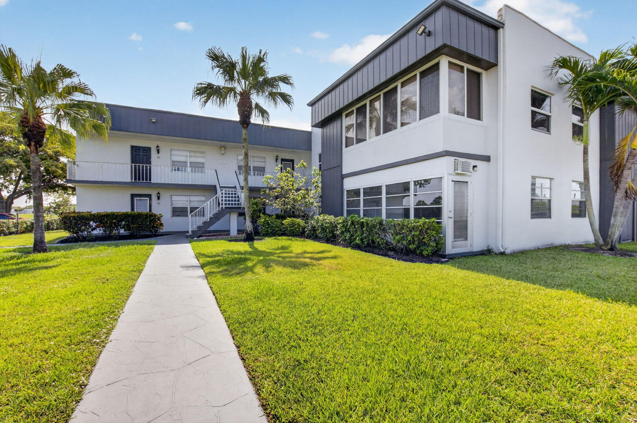 KINGS POINT - Residential