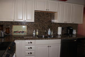 COWDRAY PARK CONDO - Residential Lease