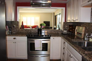 COWDRAY PARK CONDO - Residential Lease