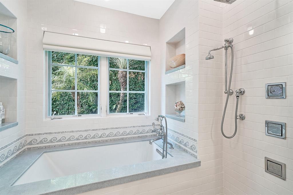 Cayuga Estates - Residential