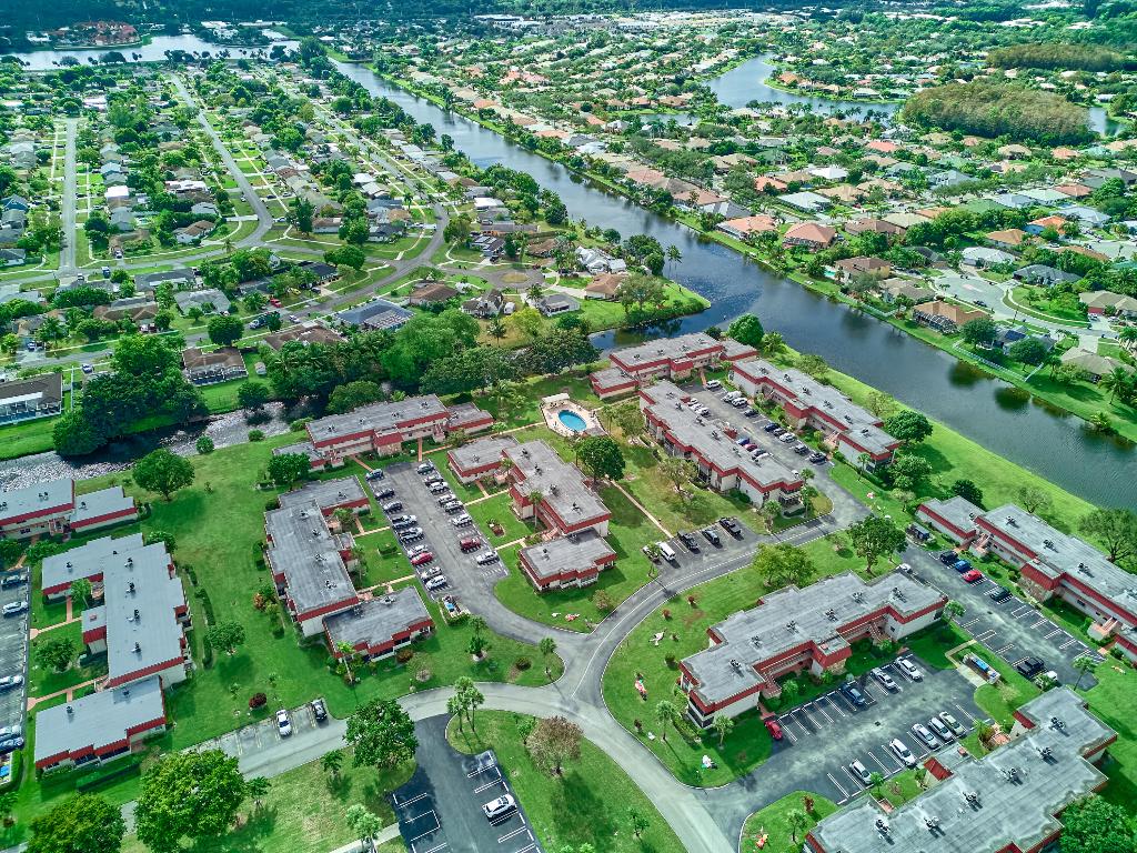 GREENWAY VILLAGE SOUTH CONDO 2 - Residential