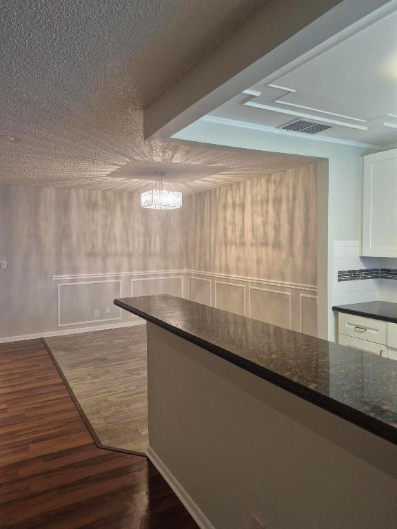 737 N High Point Bend S B