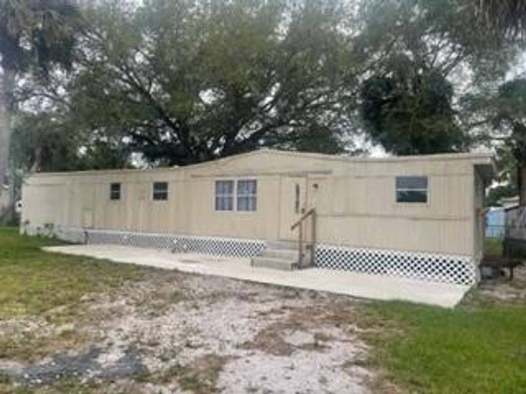 Photo of 5009 Deanna Lane, Fort Pierce, FL 34946 (MLS # R10881196)