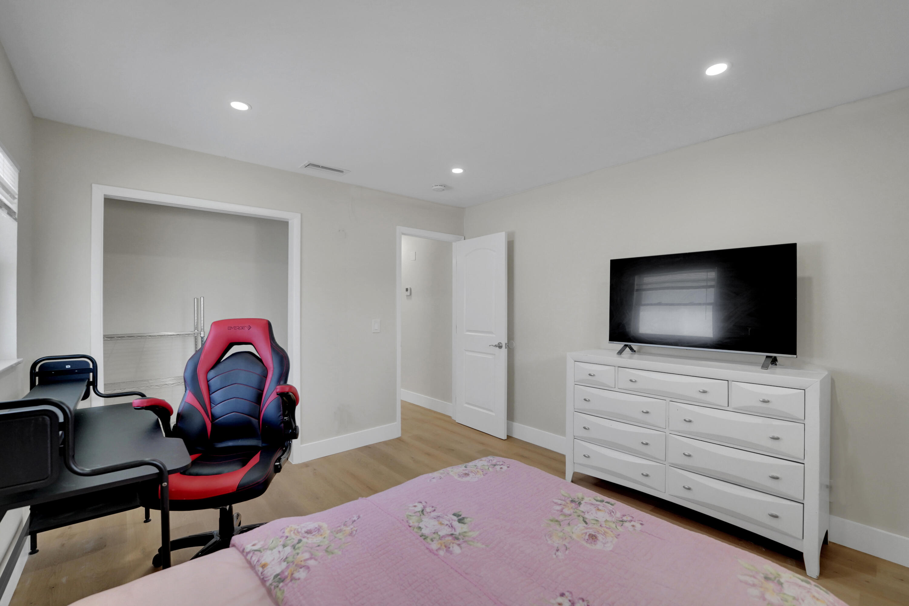COUNTRY CLUB VILLAGE SEC A - Residential