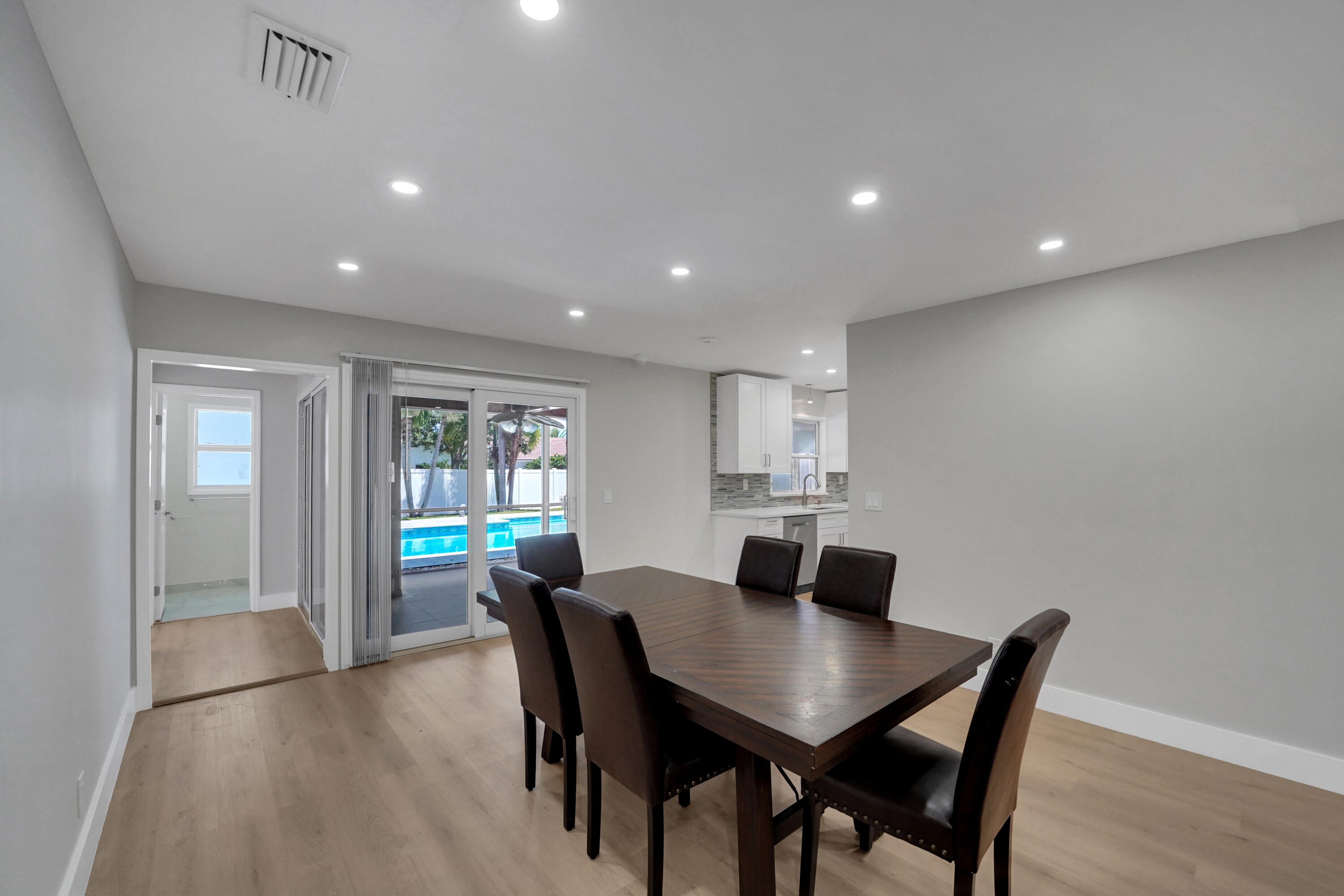 COUNTRY CLUB VILLAGE SEC A - Residential