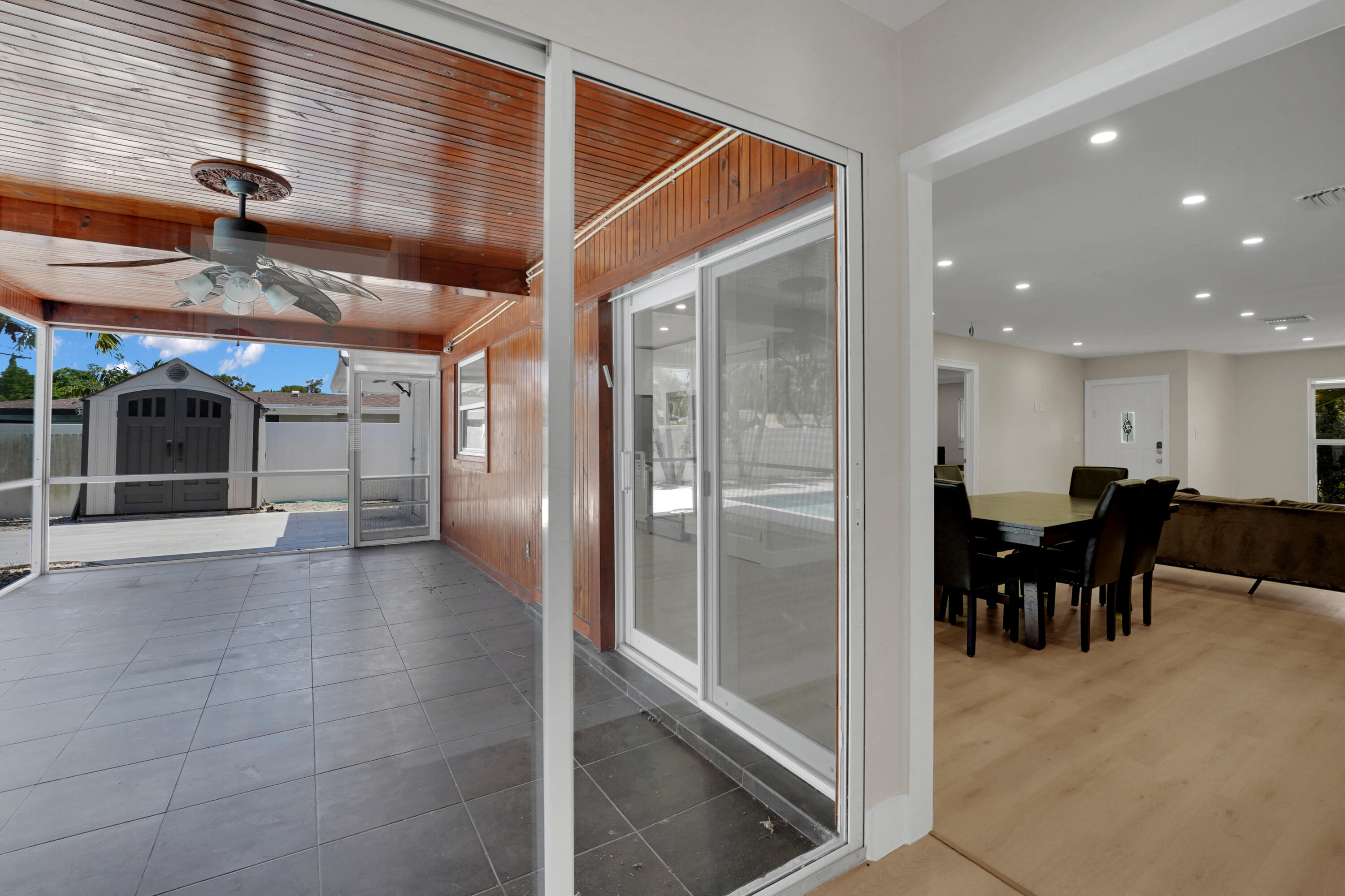 COUNTRY CLUB VILLAGE SEC A - Residential