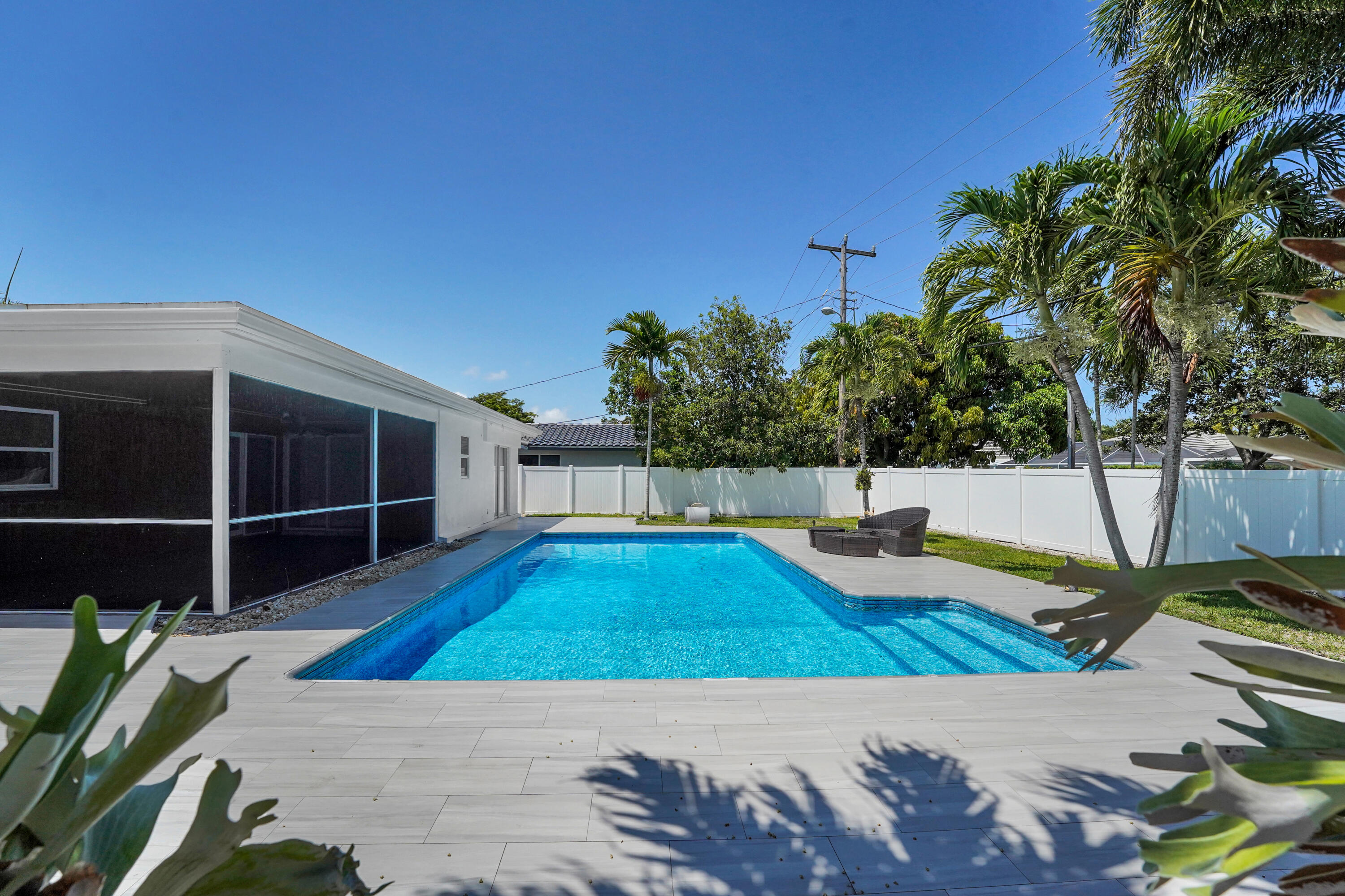 COUNTRY CLUB VILLAGE SEC A - Residential