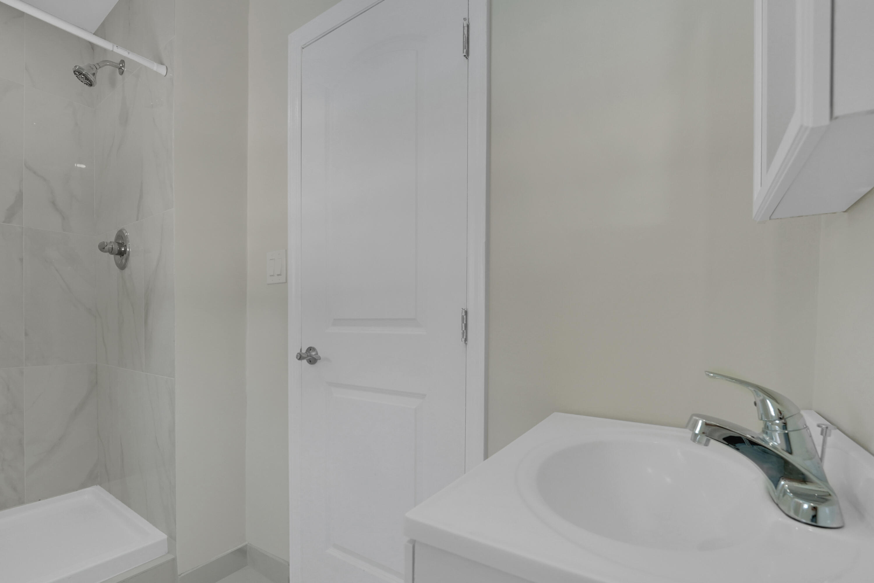COUNTRY CLUB VILLAGE SEC A - Residential