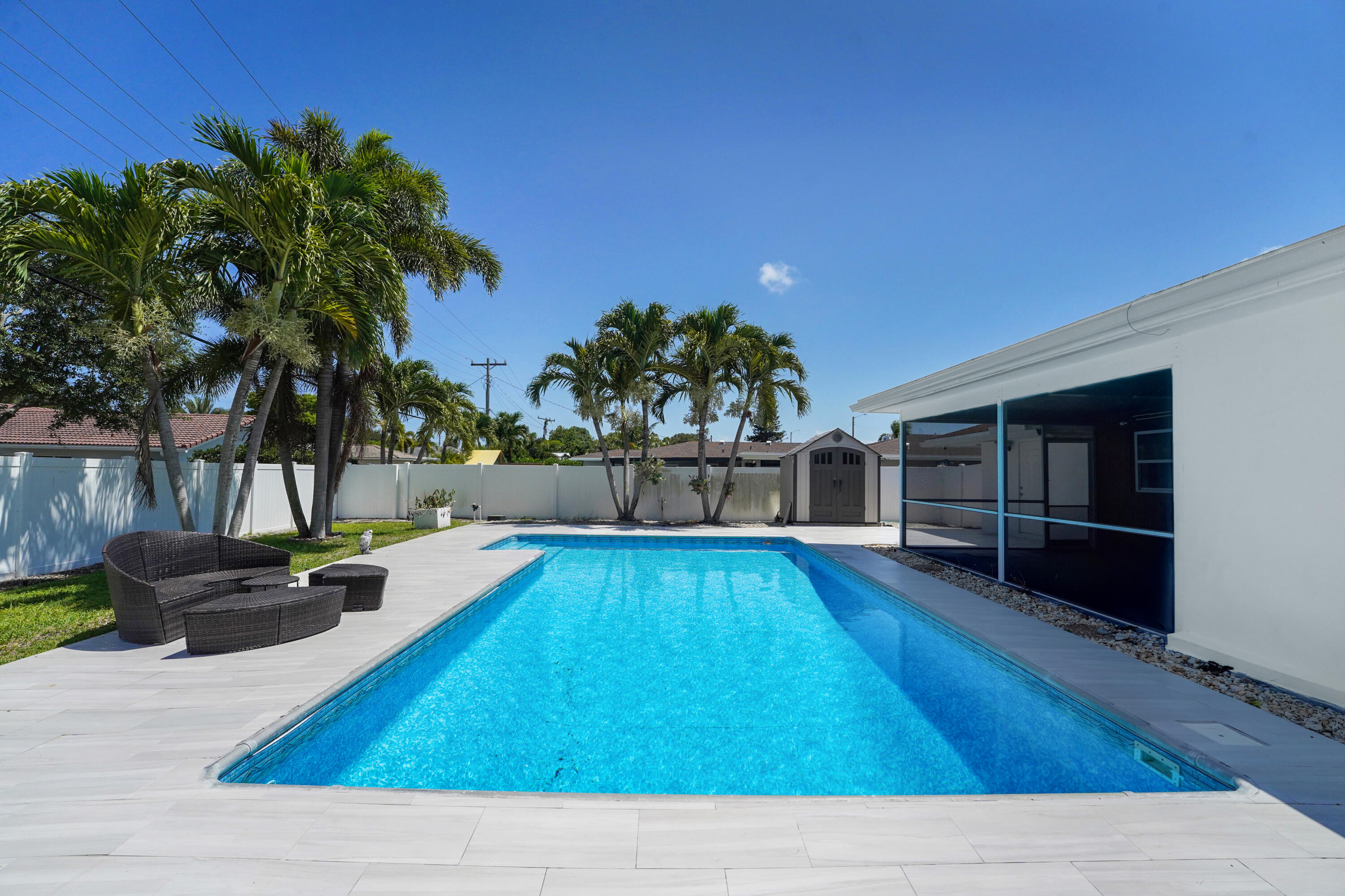 COUNTRY CLUB VILLAGE SEC A - Residential