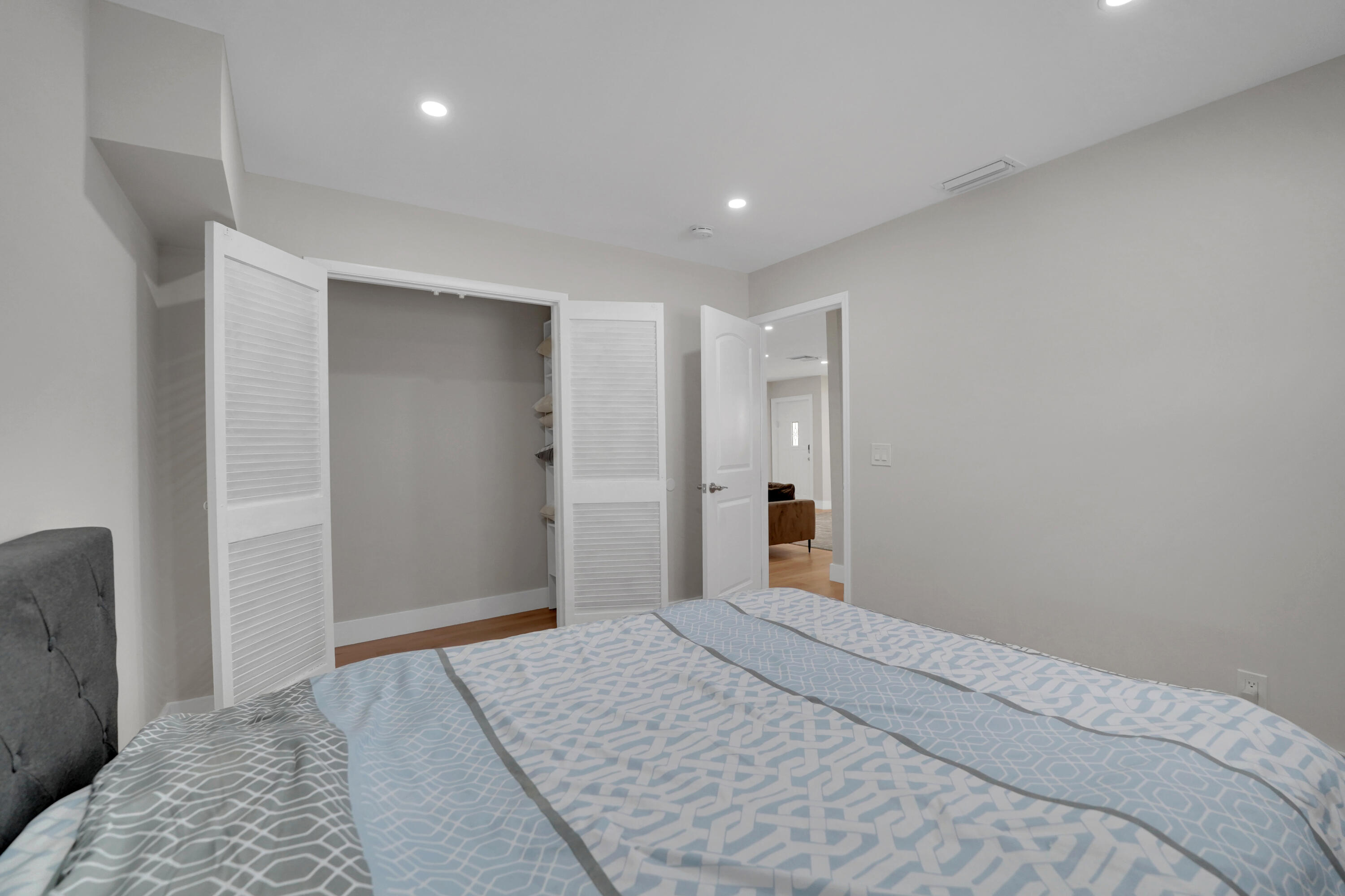 COUNTRY CLUB VILLAGE SEC A - Residential