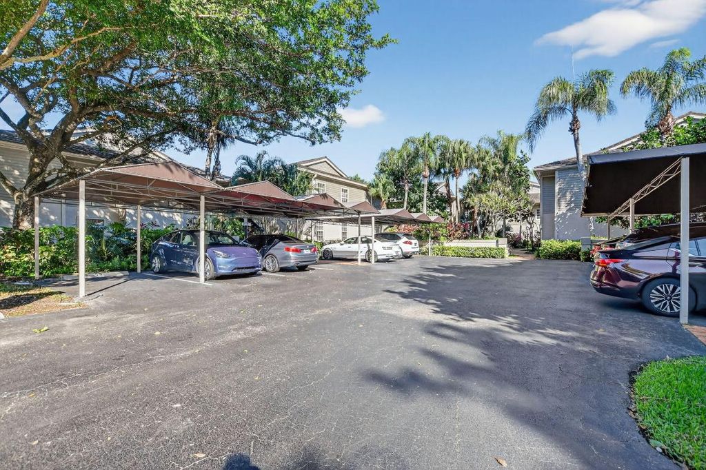 Photo of 7623 Cinebar Drive #30u, Boca Raton, FL 33433 (MLS # R11105060)