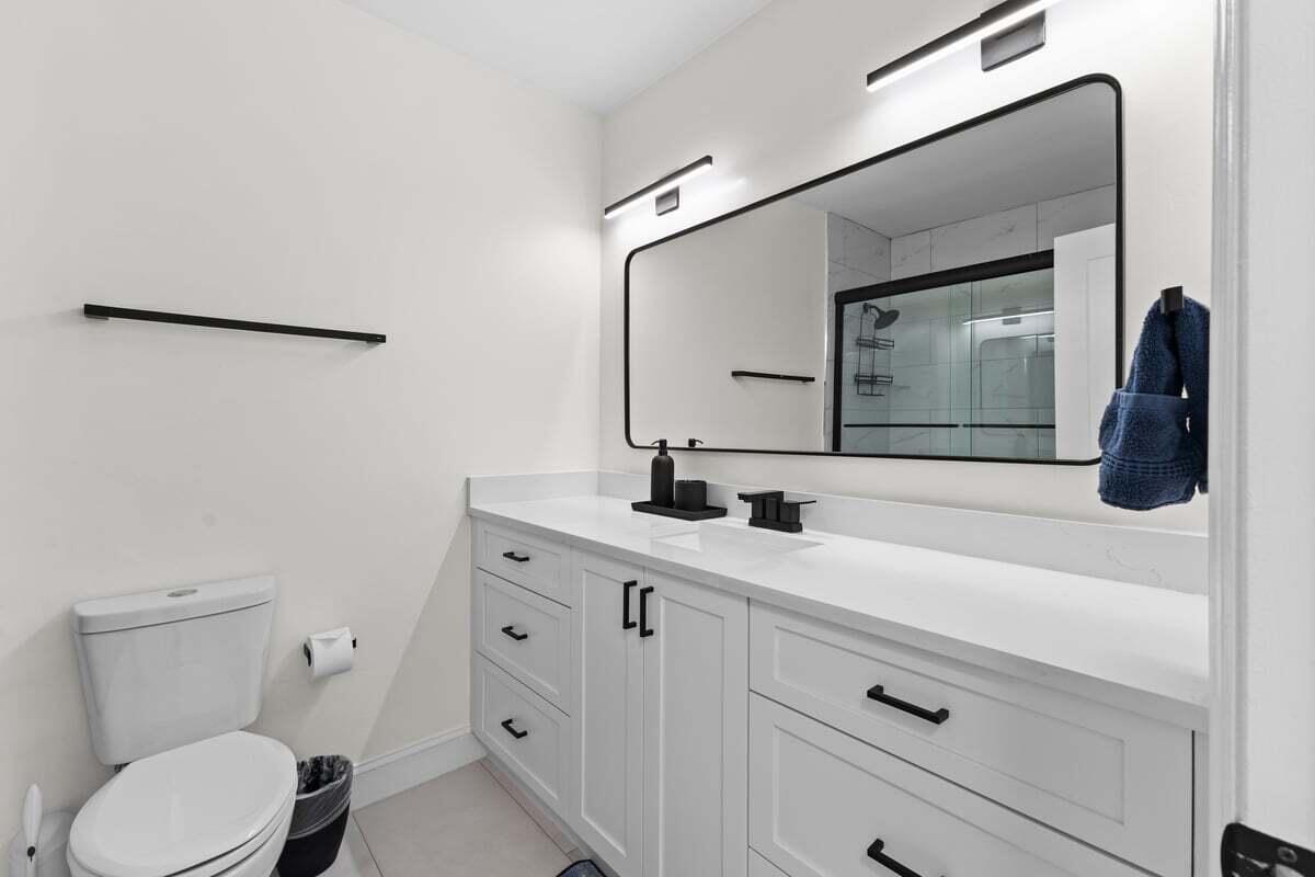 CASCADES TOWNHOMES CONDO - Residential Lease