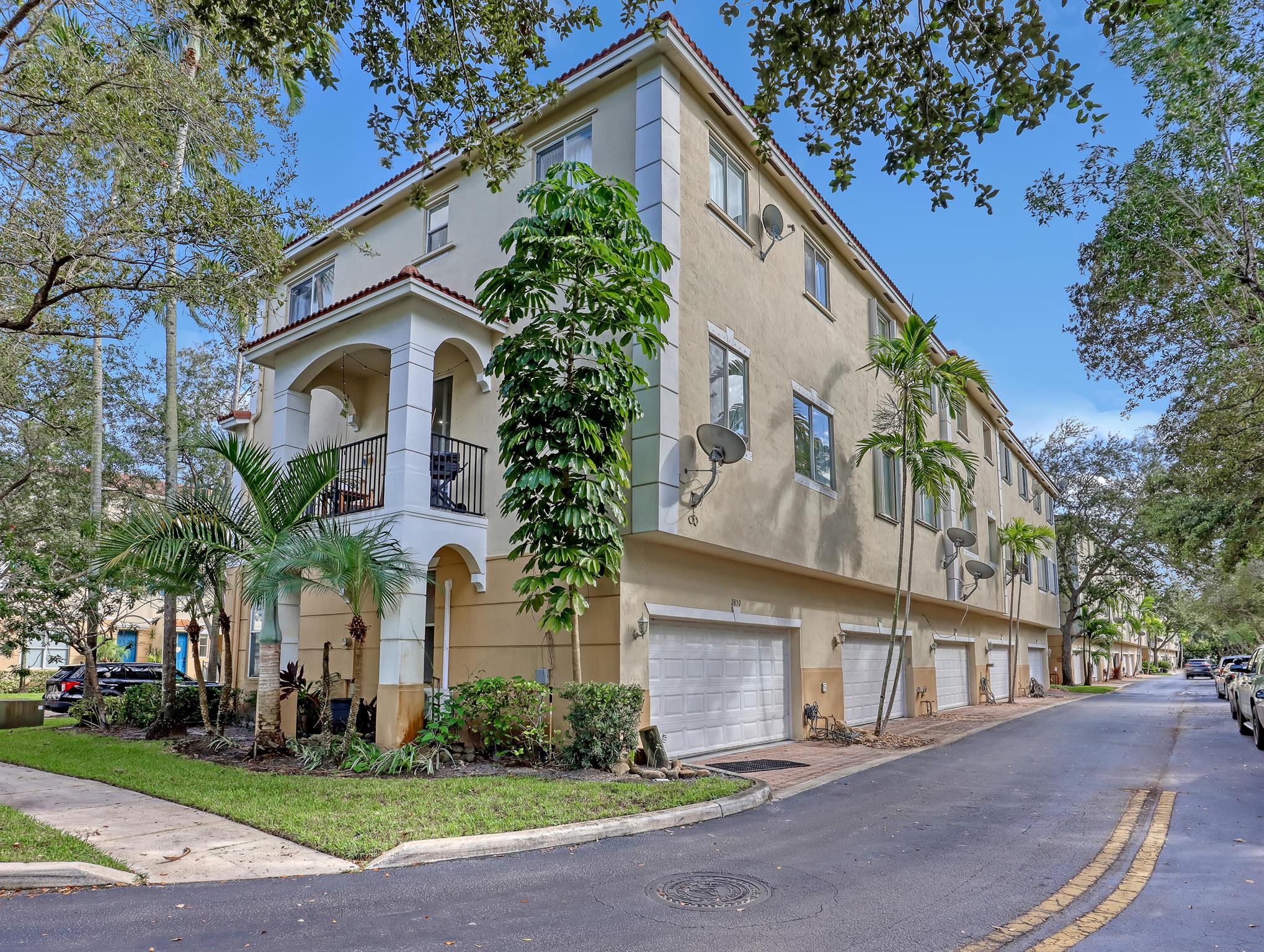 QUANTUM PARK TOWNHOMES - Residential