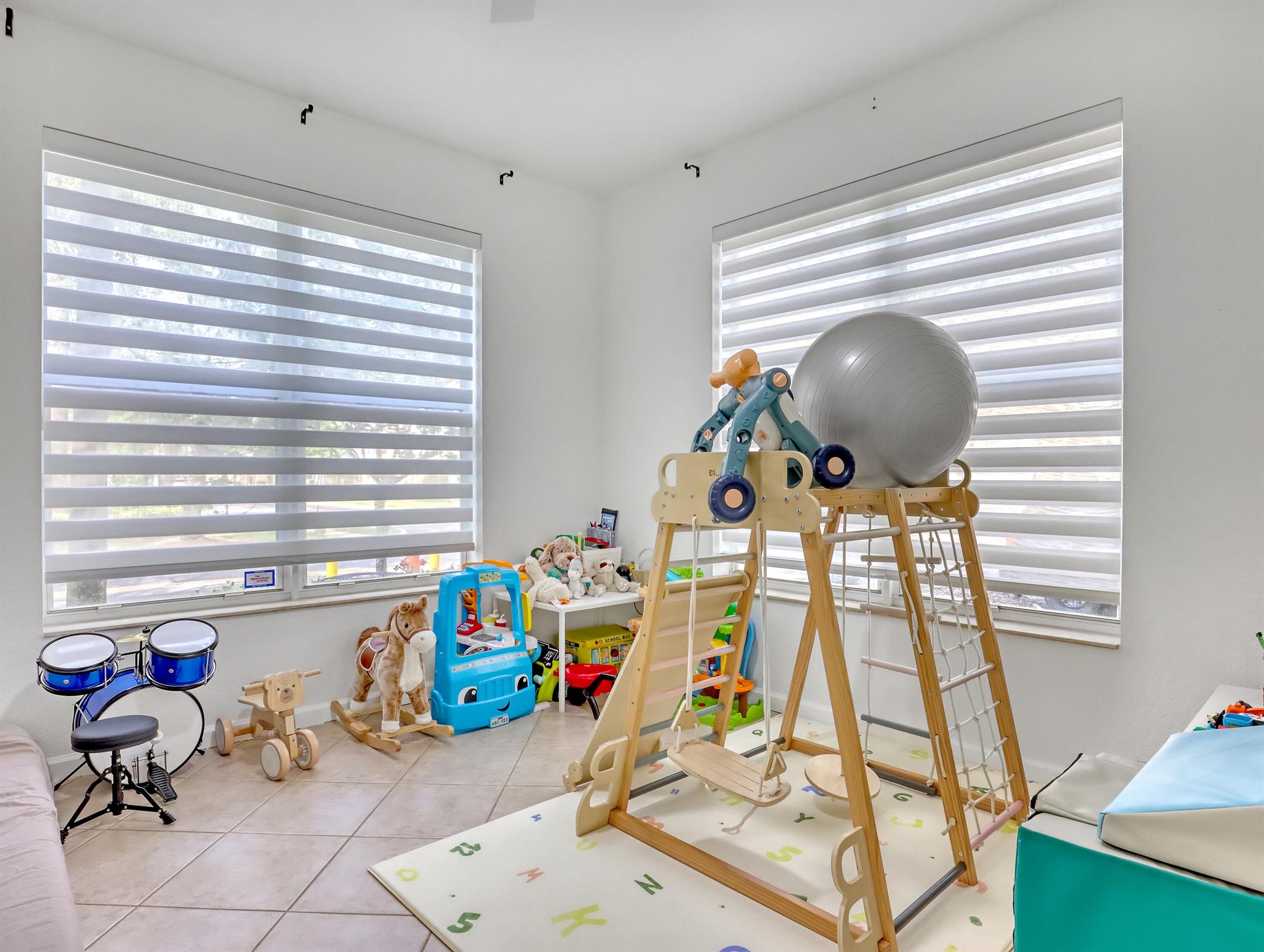 QUANTUM PARK TOWNHOMES - Residential