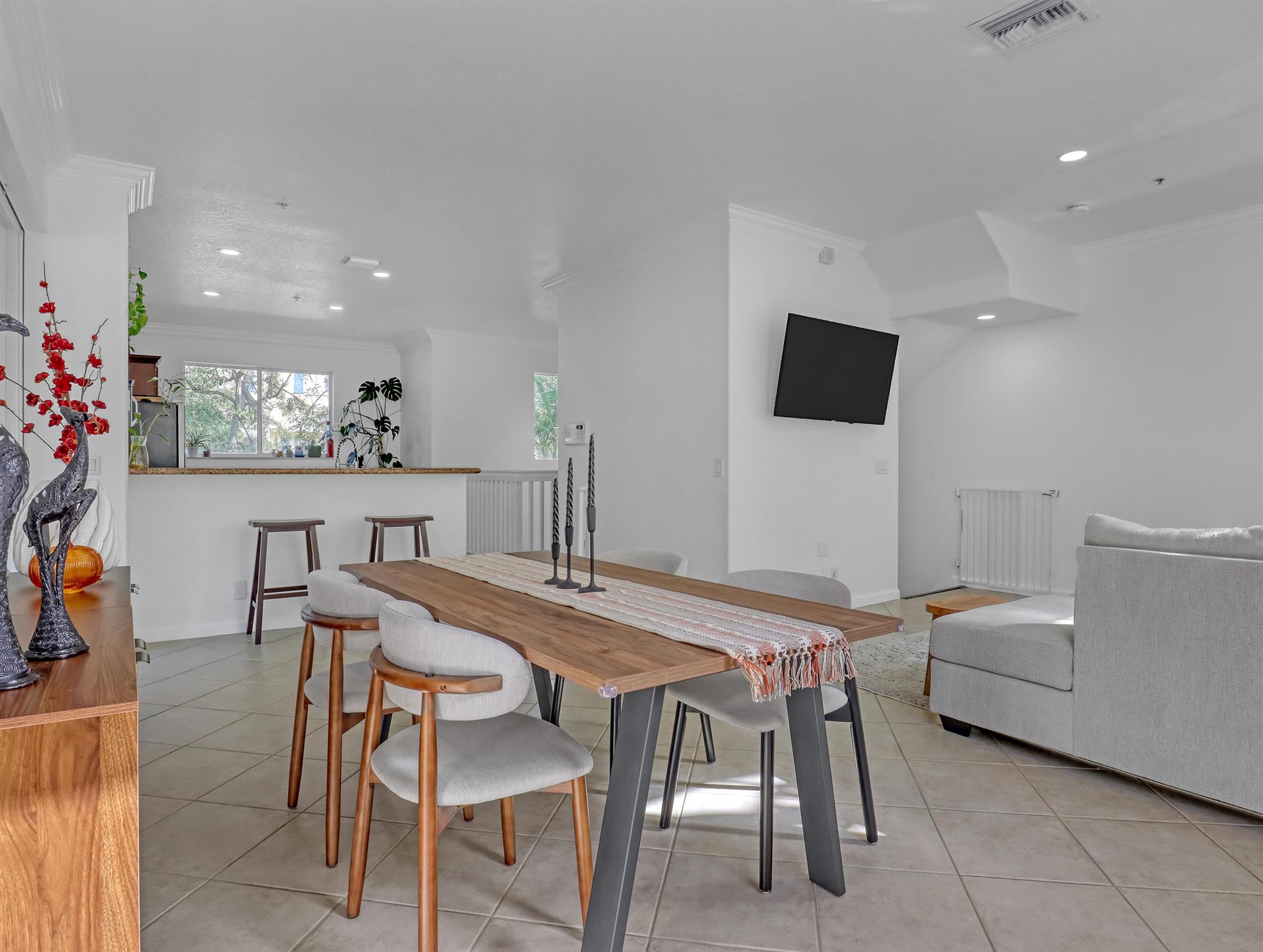 QUANTUM PARK TOWNHOMES - Residential
