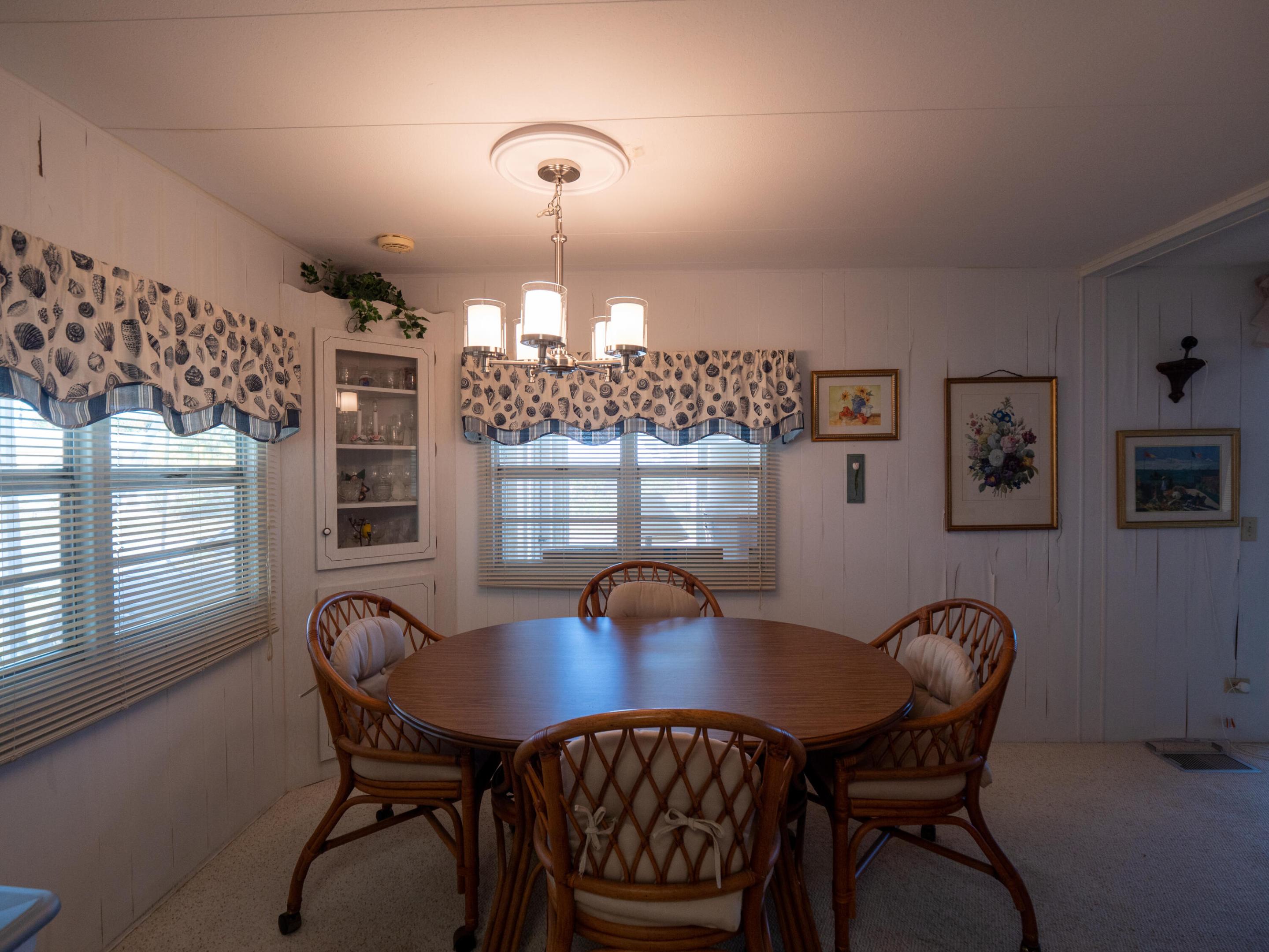 HIDDEN HARBOUR CONDO - Residential