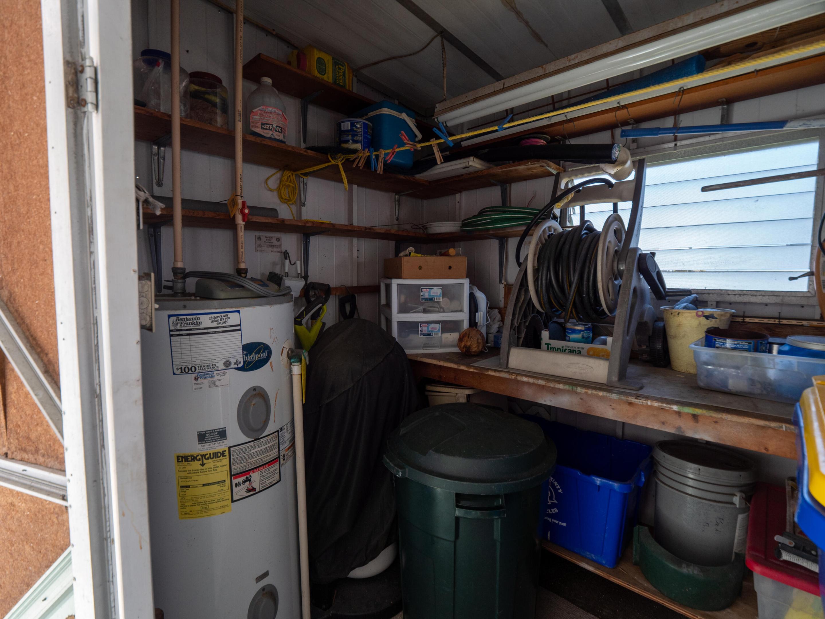 HIDDEN HARBOUR CONDO - Residential