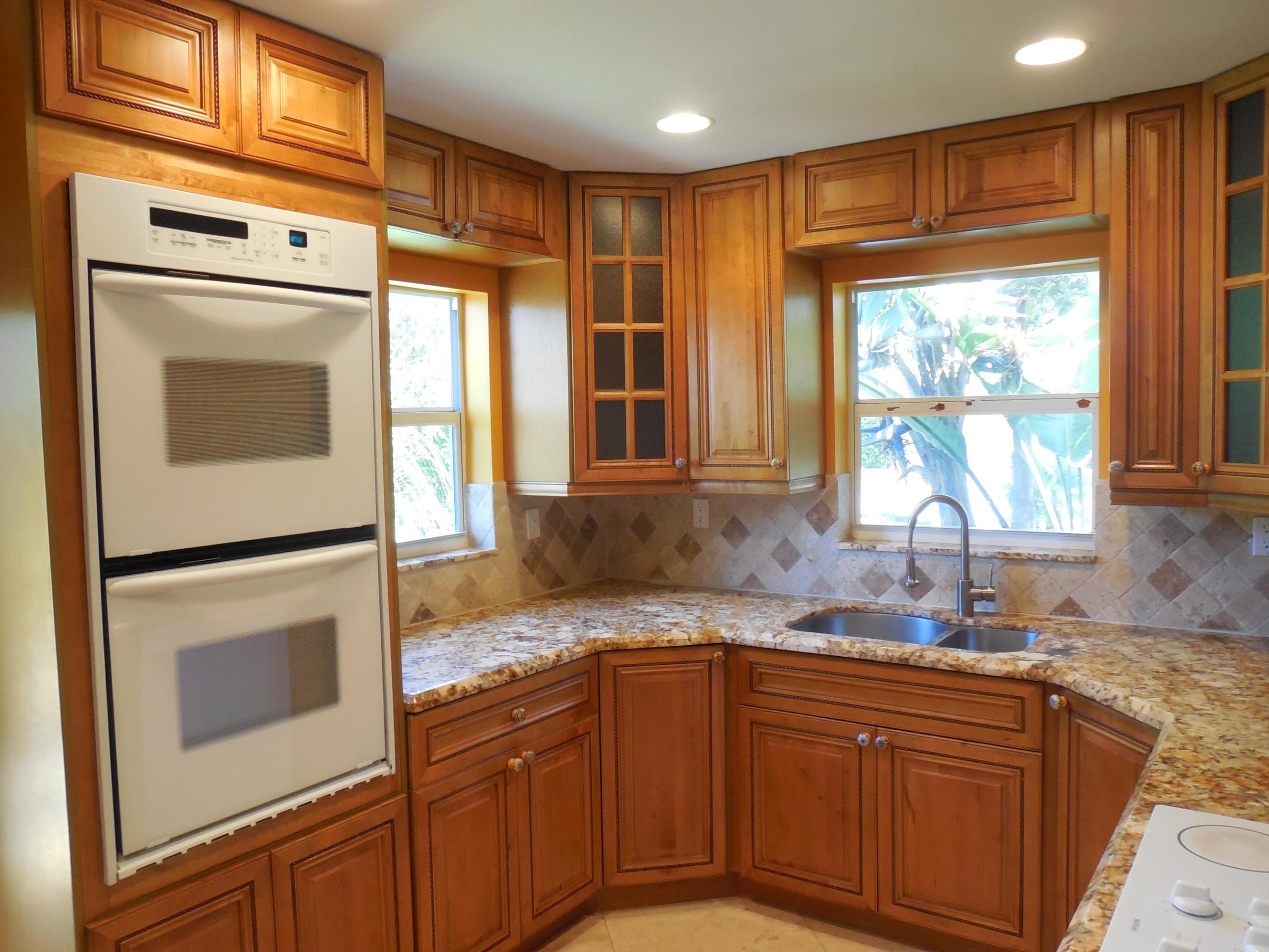 CARAMBOLA COURT - Residential Lease